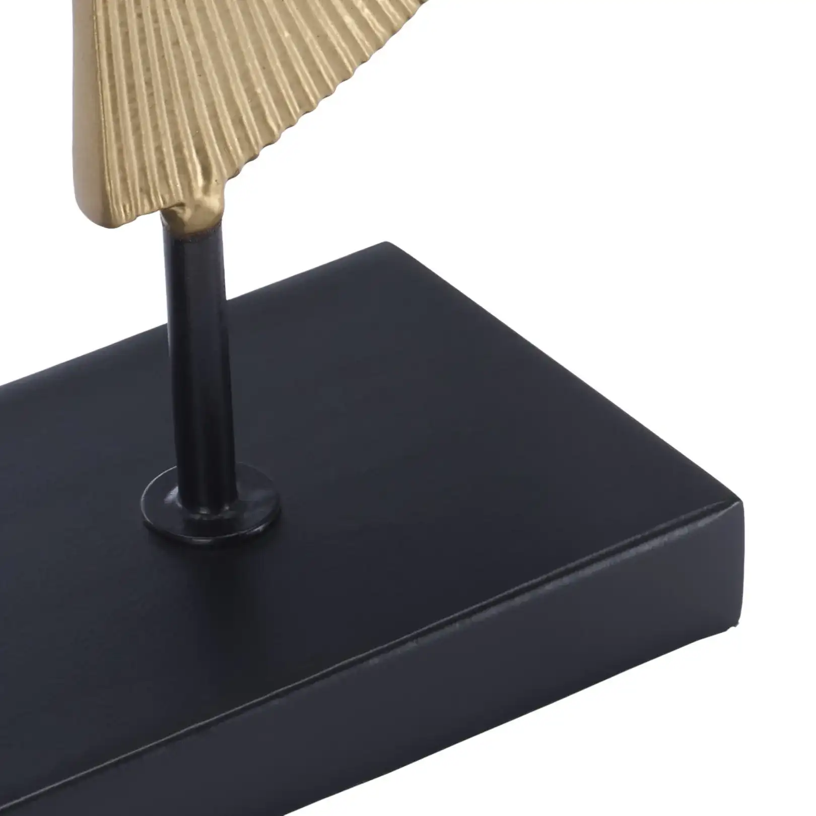 Echo 15" Gold Arc Figure in Gold / Black, detail view