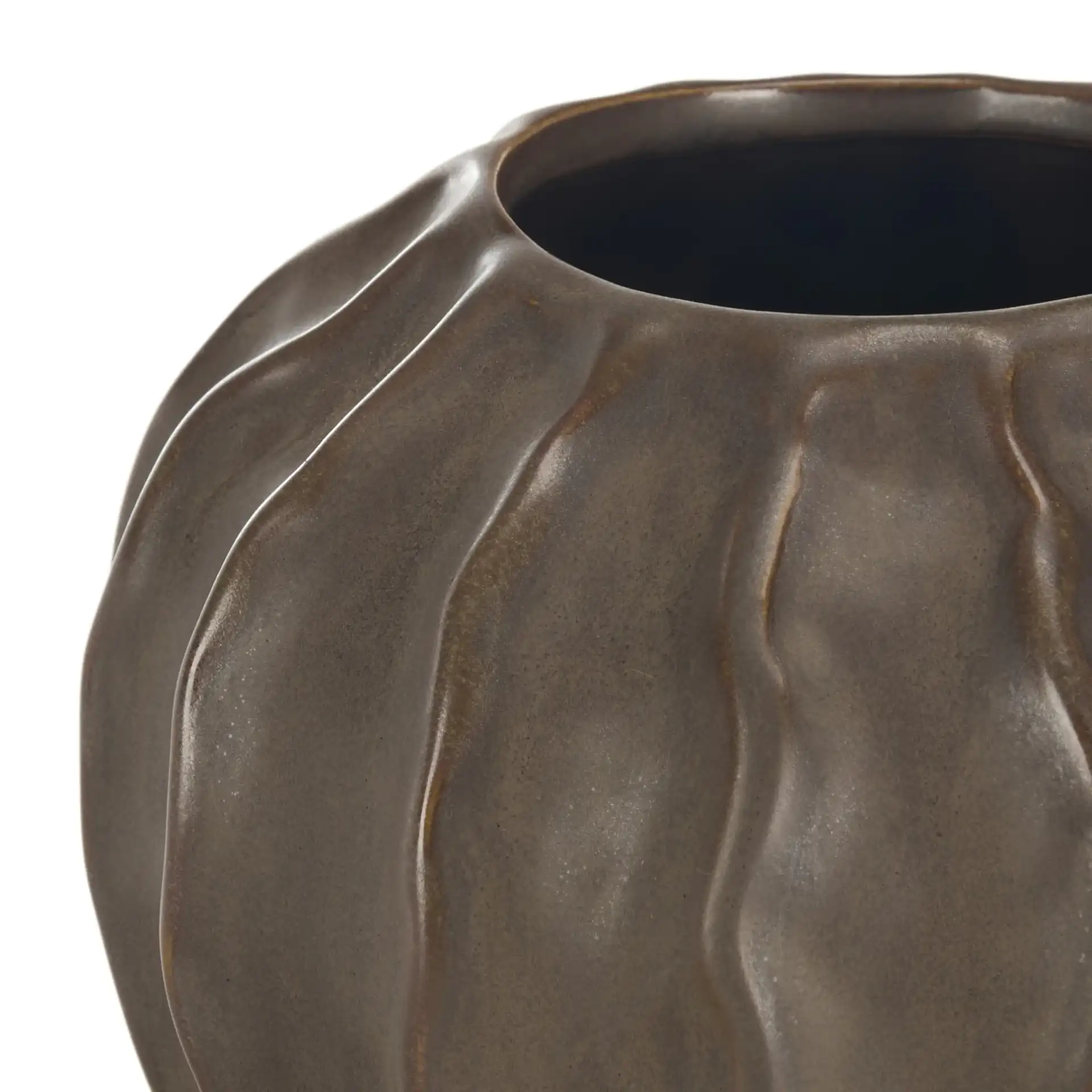 Choka Wavy Vase (Set Of 2) in Brown in a styled room