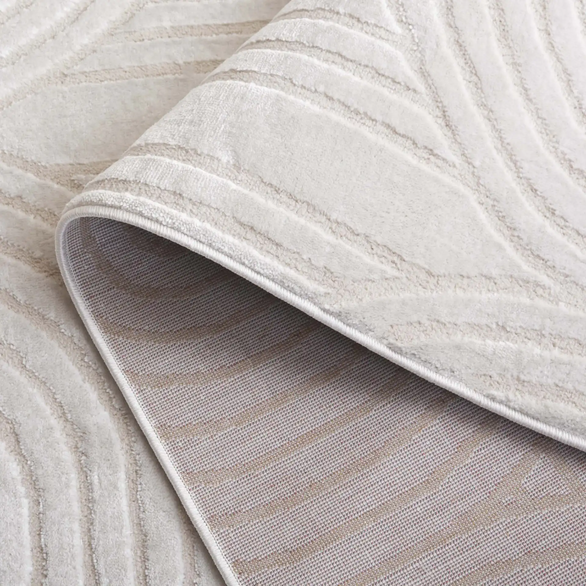 Saylor Concentric Arch Rug in Ivory in a styled room