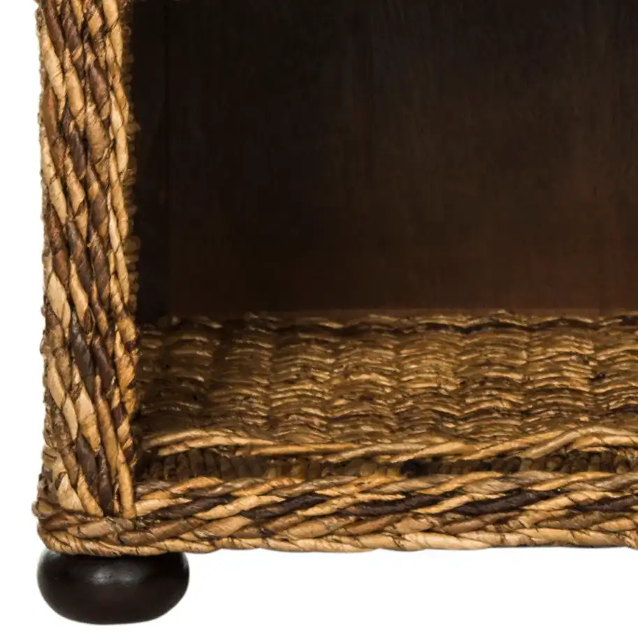 Magi End Table in Brown, detail view