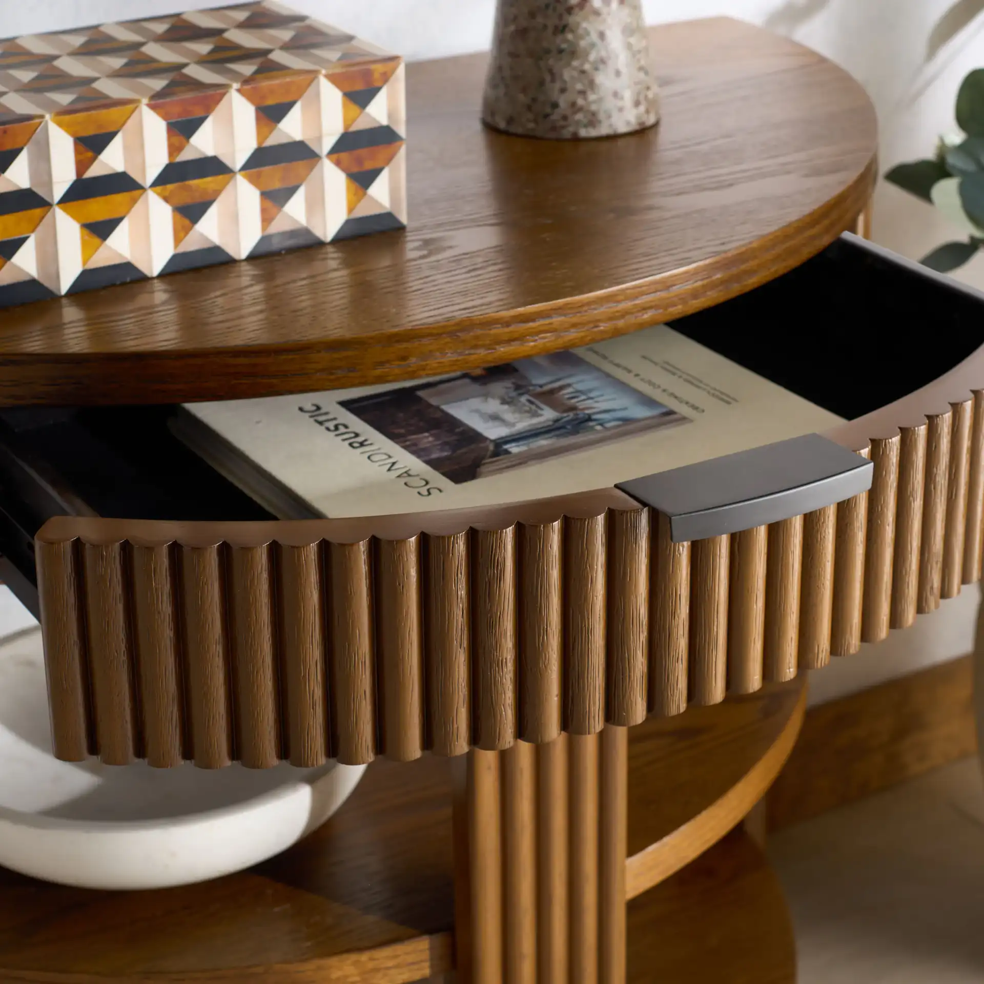 Shelbie Reeded Console Table in Medium Oak / Black in a styled room