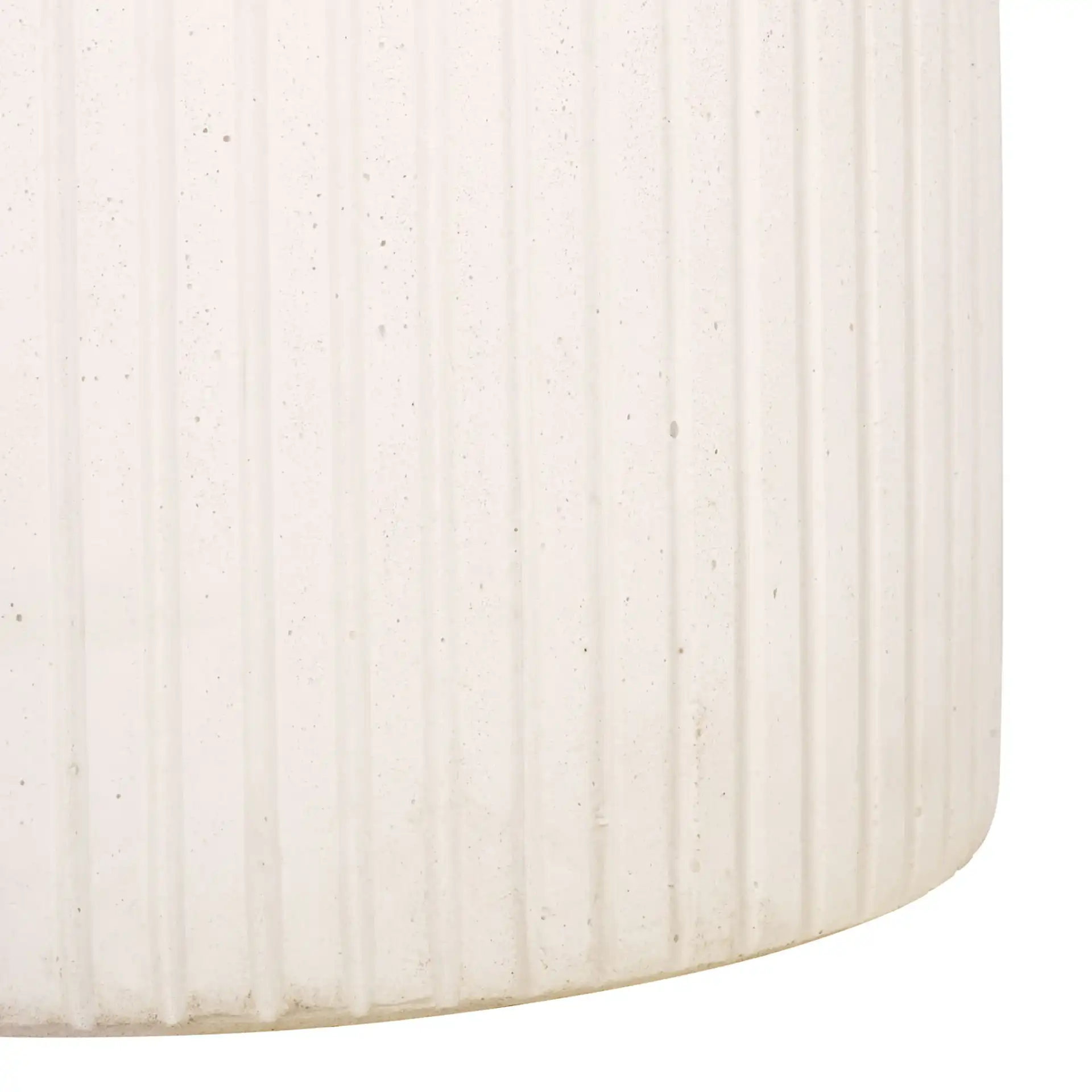 Oskar Round Concrete Accent Table in Brown, detail view