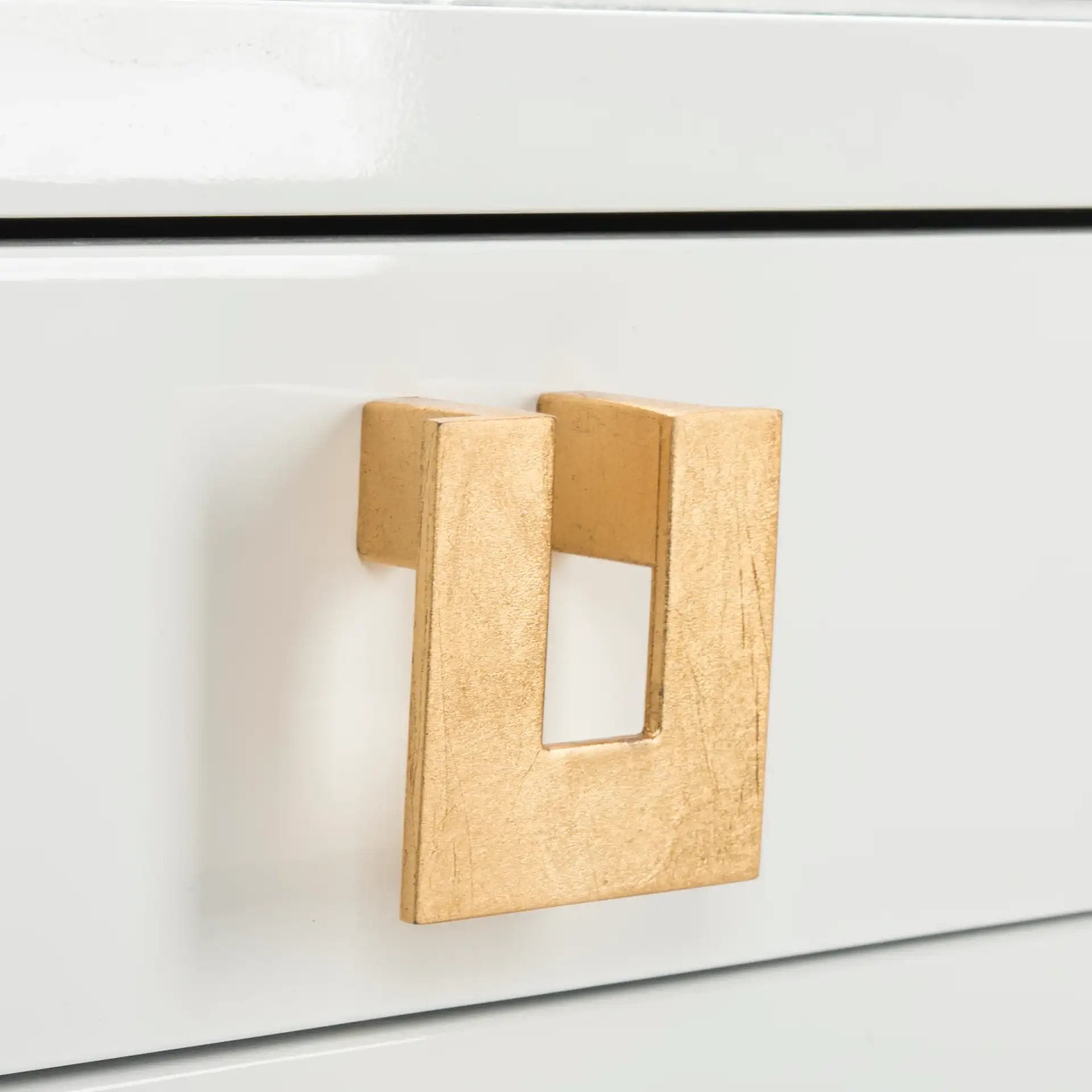 Neria Writing Desk in White / Gold, detail view
