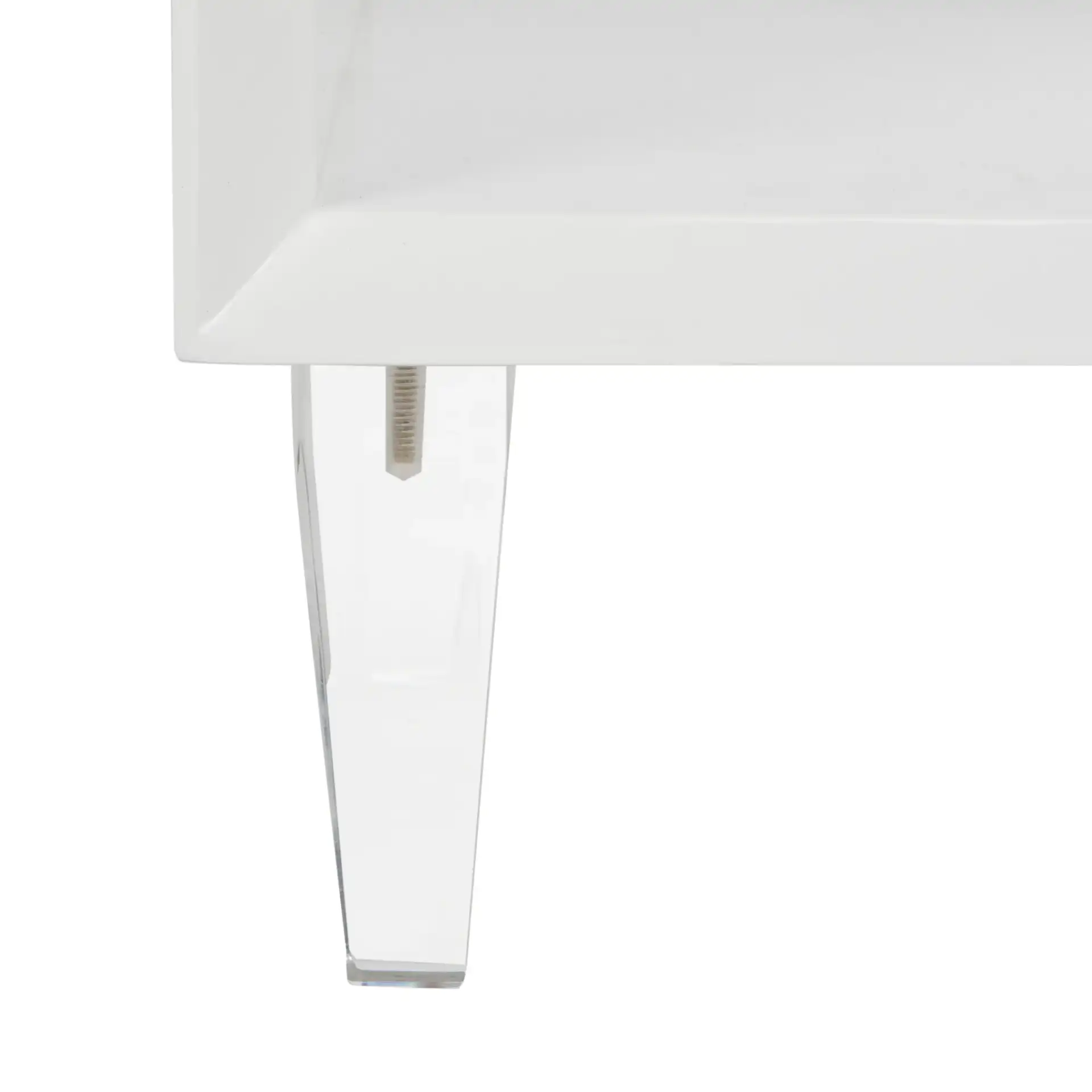 Arcelia Eglomise Side Table in White, detail view