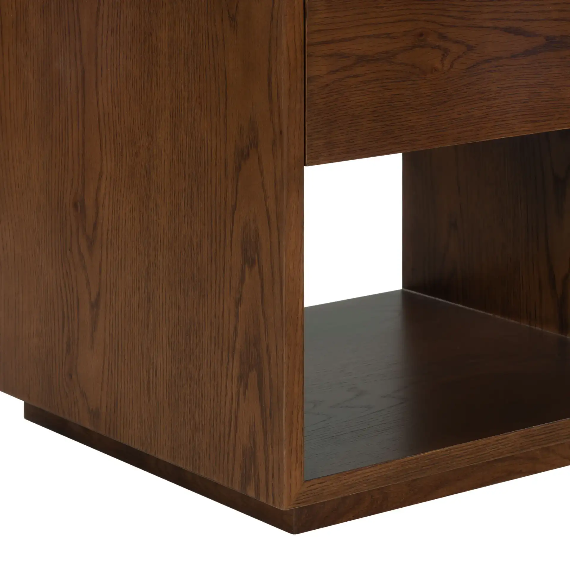 Gabribecca One-Drawer Nightstand in Walnut, detail view
