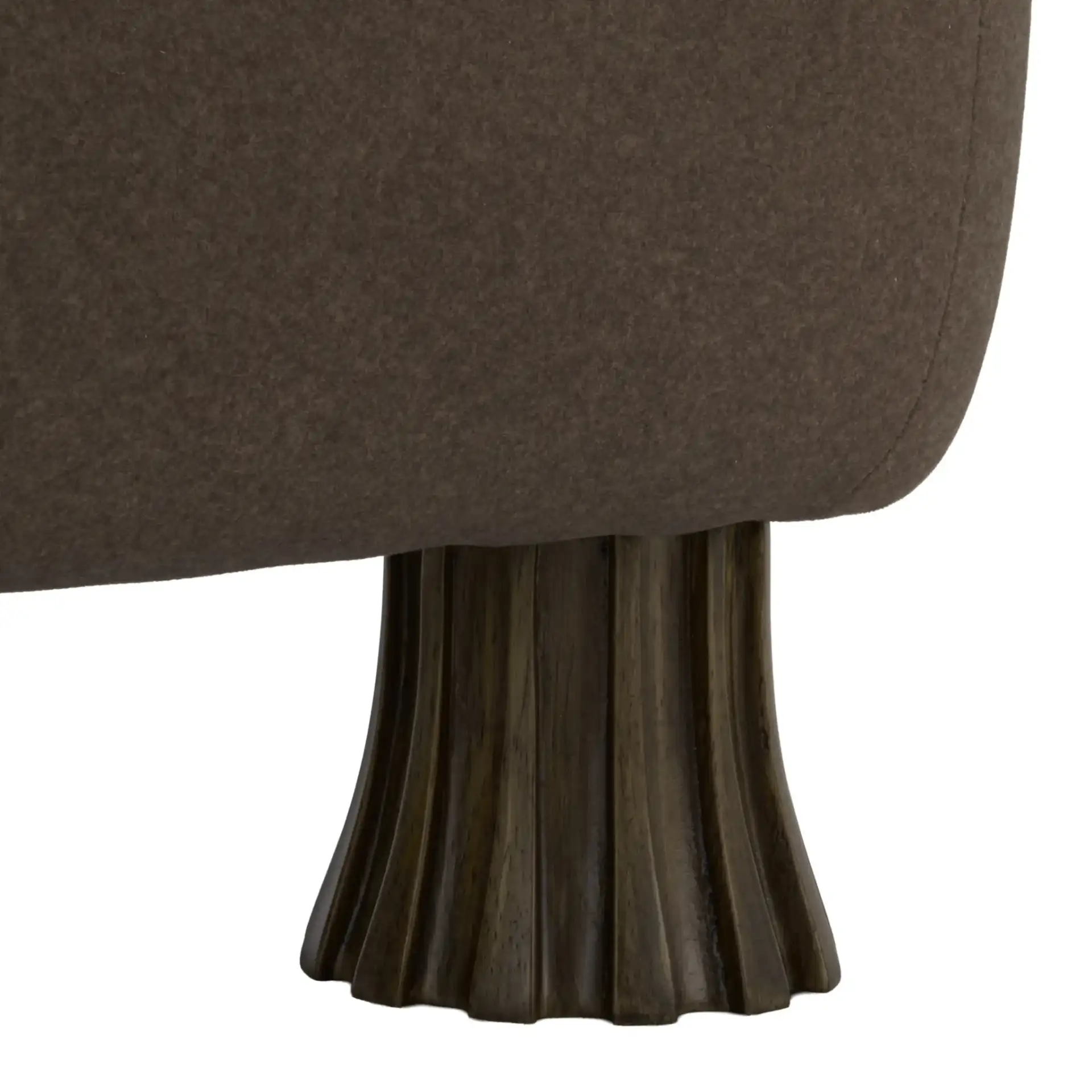 Tessamaria Velvet Bench in Brown, detail view