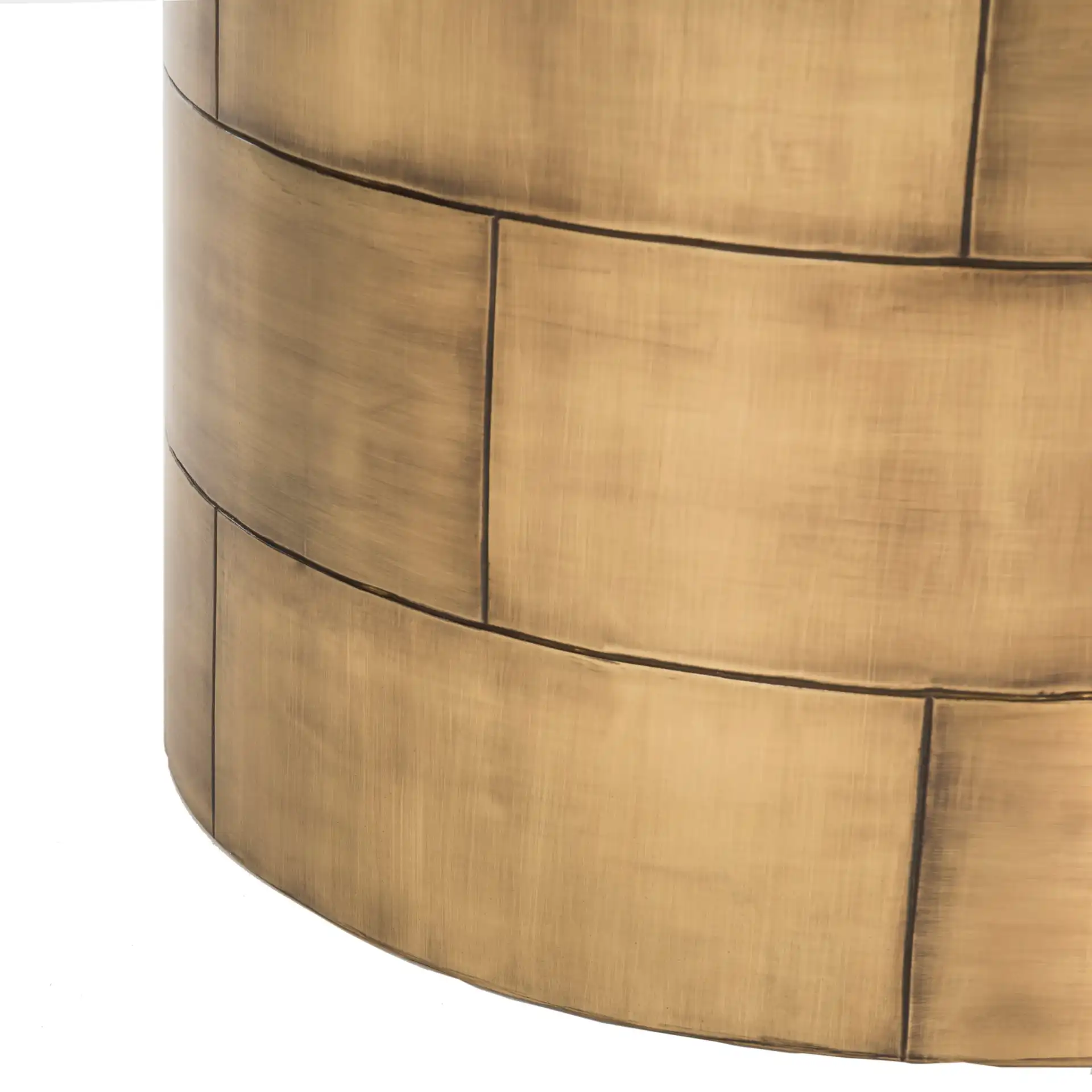 Florencia Round Side Table in Brass, detail view