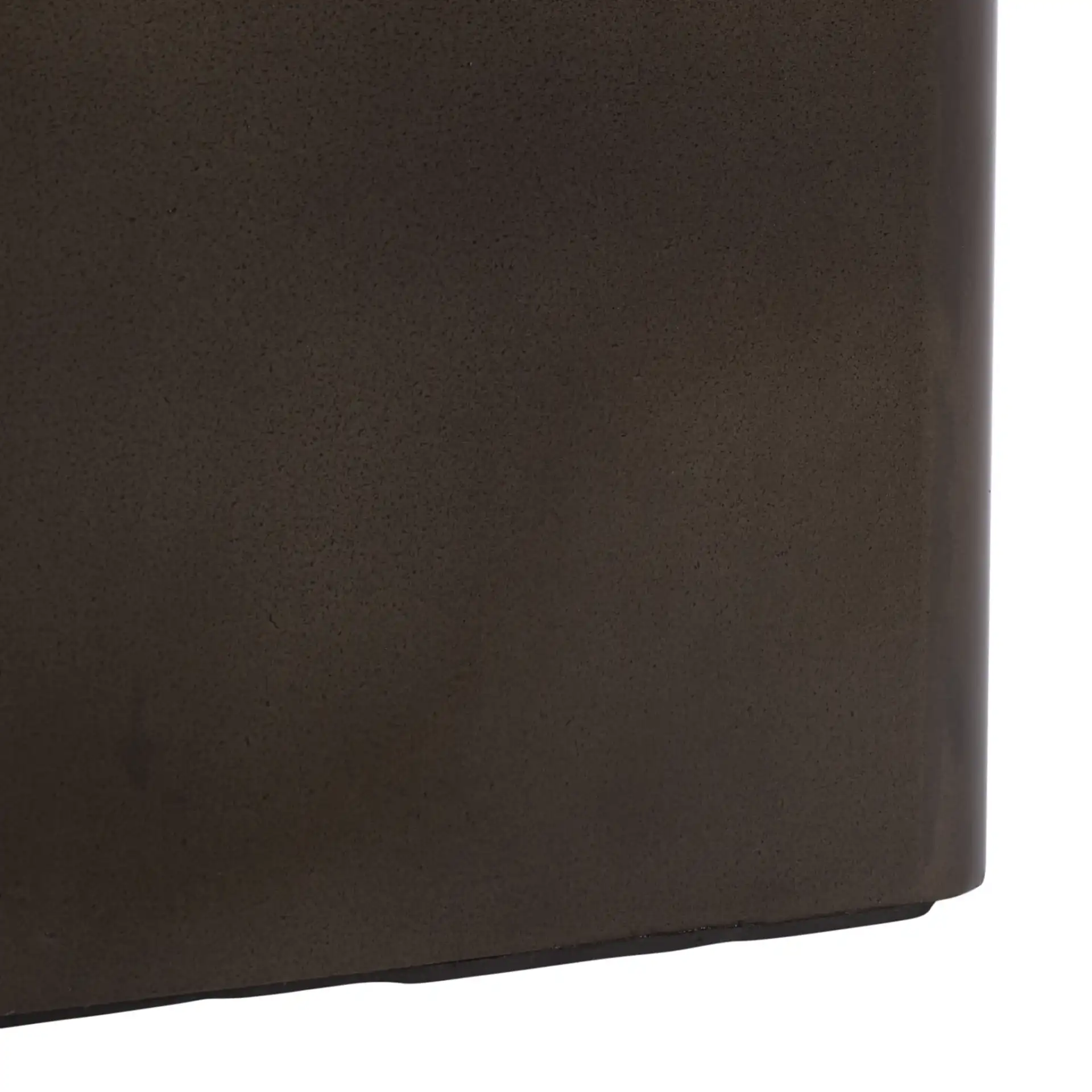Bellatressa Marble Accent Table in Black / Red, detail view