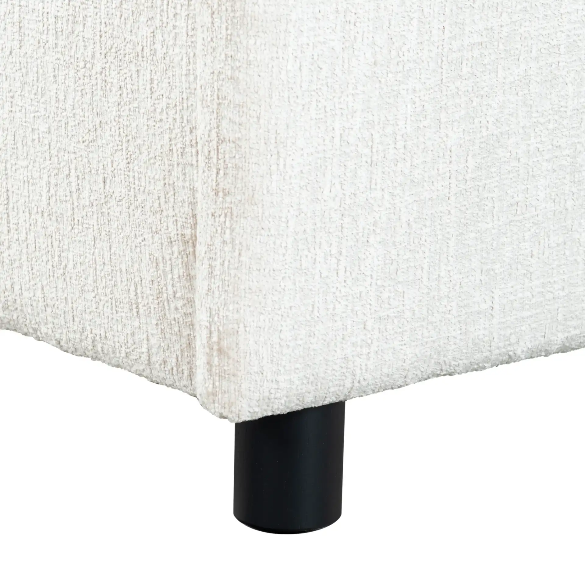 Kaylilly Chenille Bed in Cream / Black, detail view