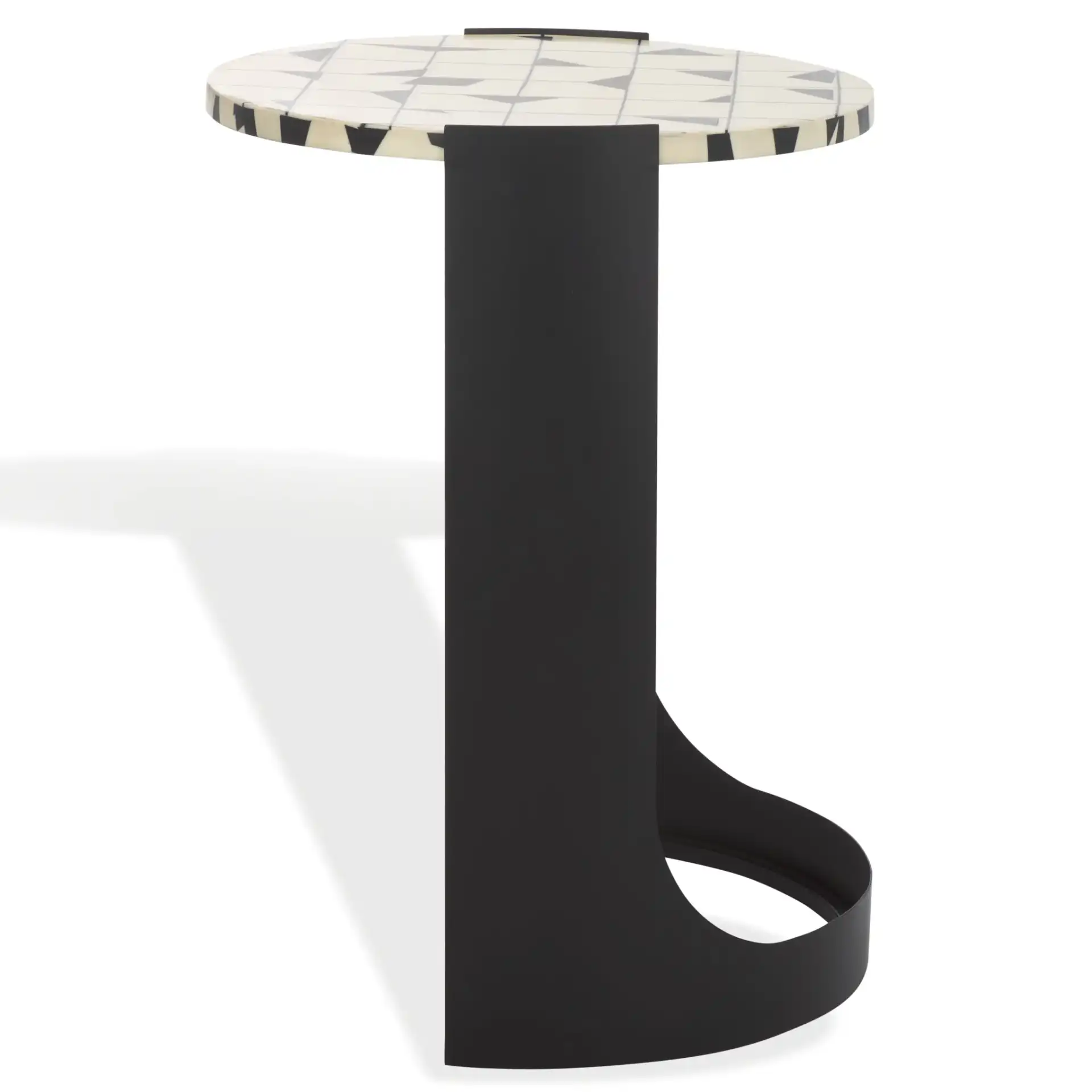 Tomlinson Resin Top Accent Table in Black / White, detail view