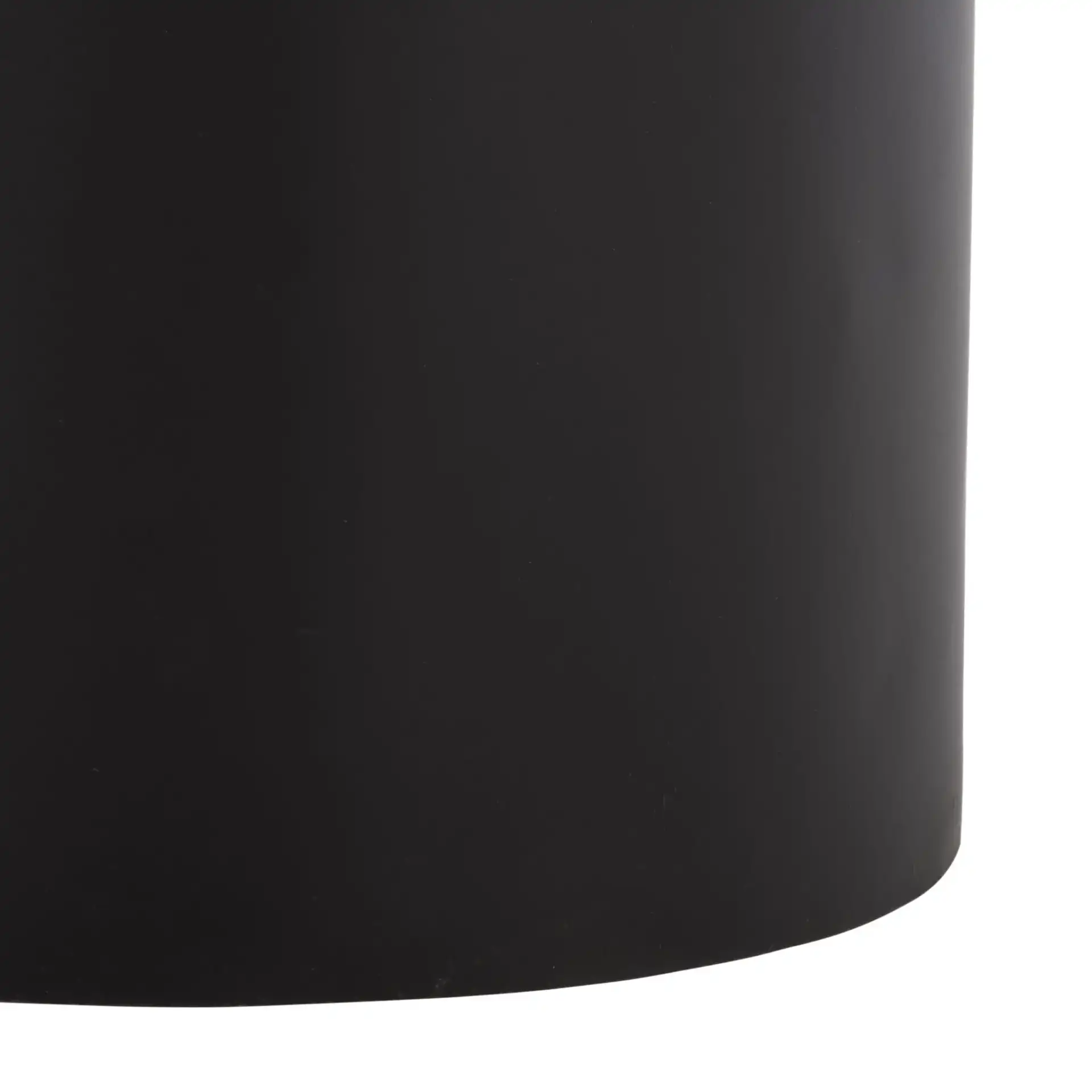 Donnastella Metal Accent Table in Black, detail view