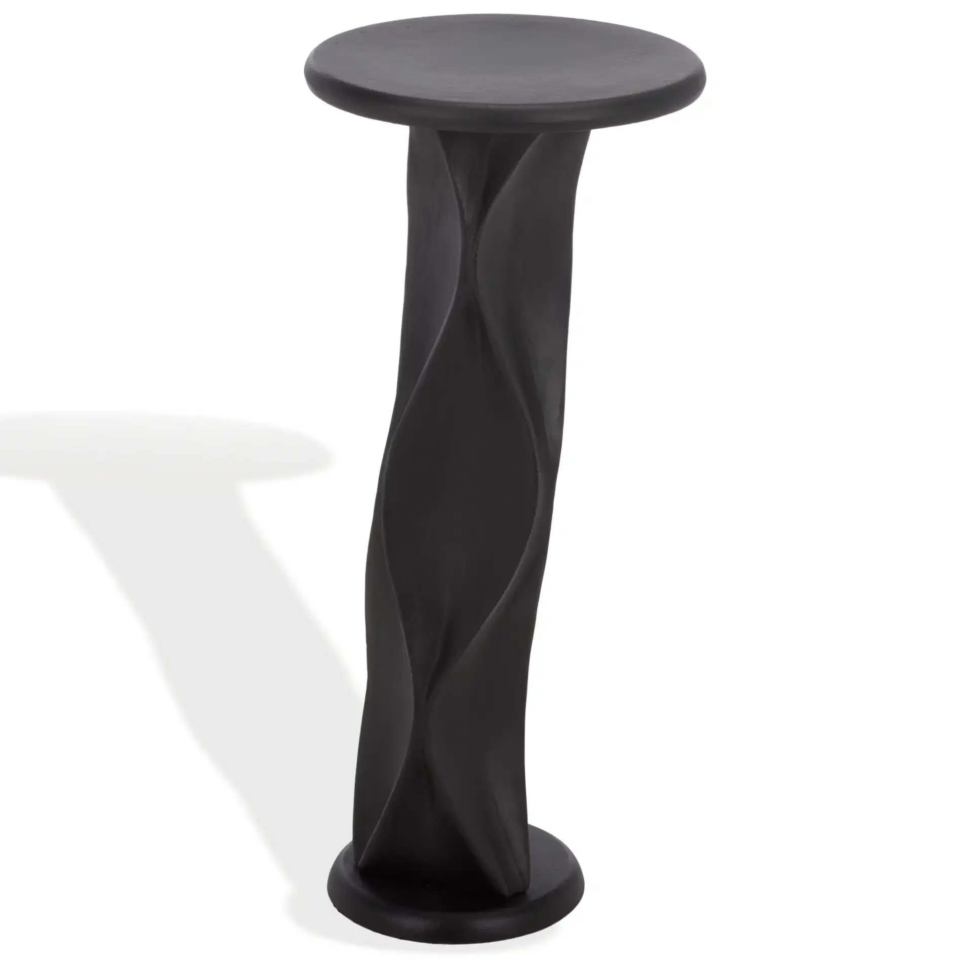 Zaylyn Metal Accent Table in Black, detail view