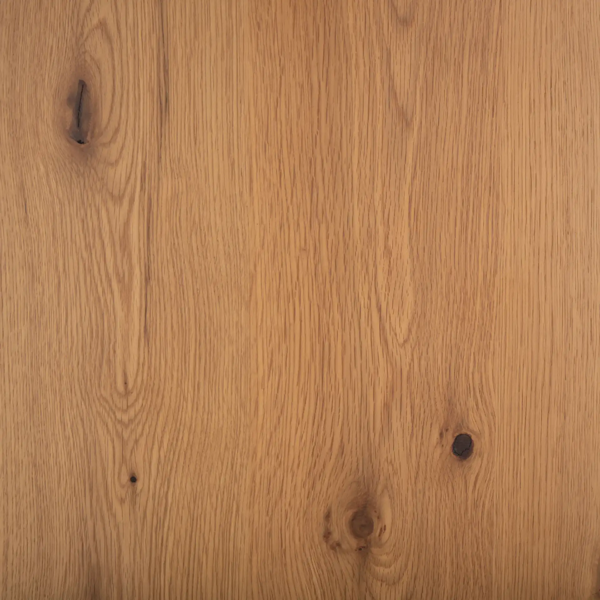 Geraldo Rotating Coffee Table in Oak, detail view