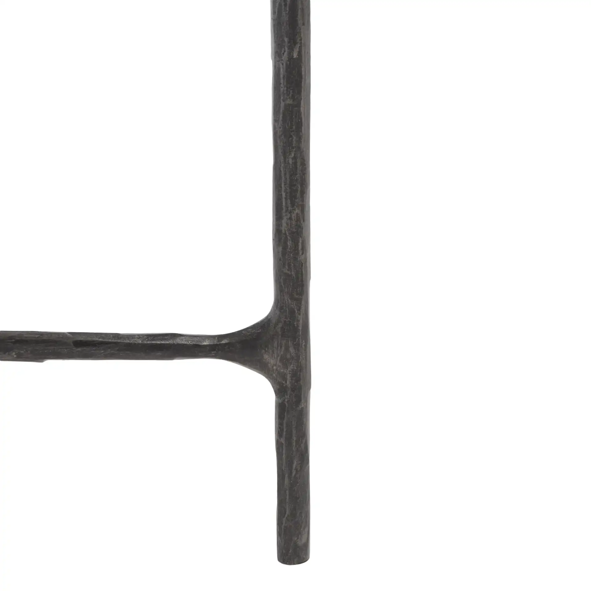 Jessa Metal Square End Table in Black, detail view