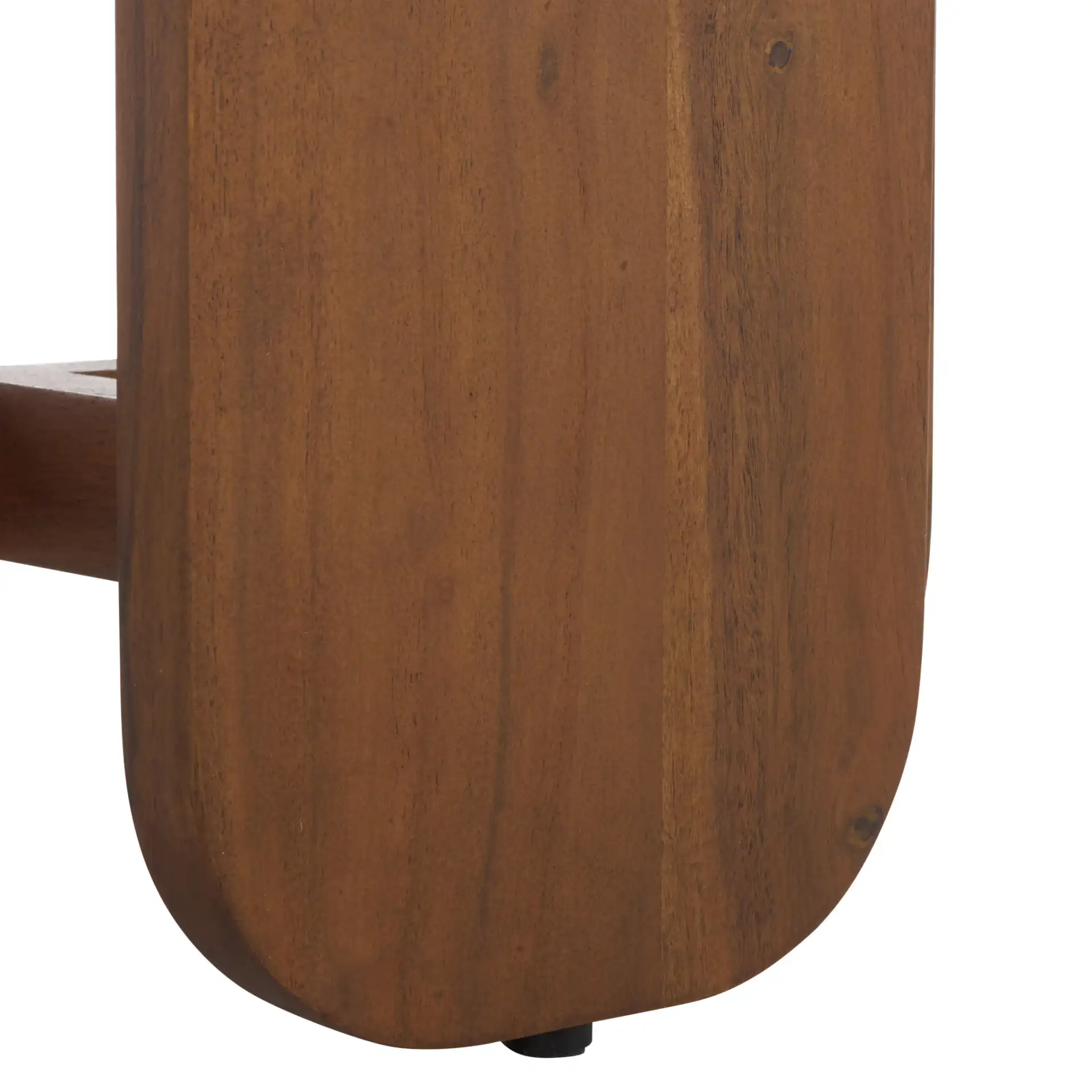 Raybelina Round Accent Table in Walnut, detail view