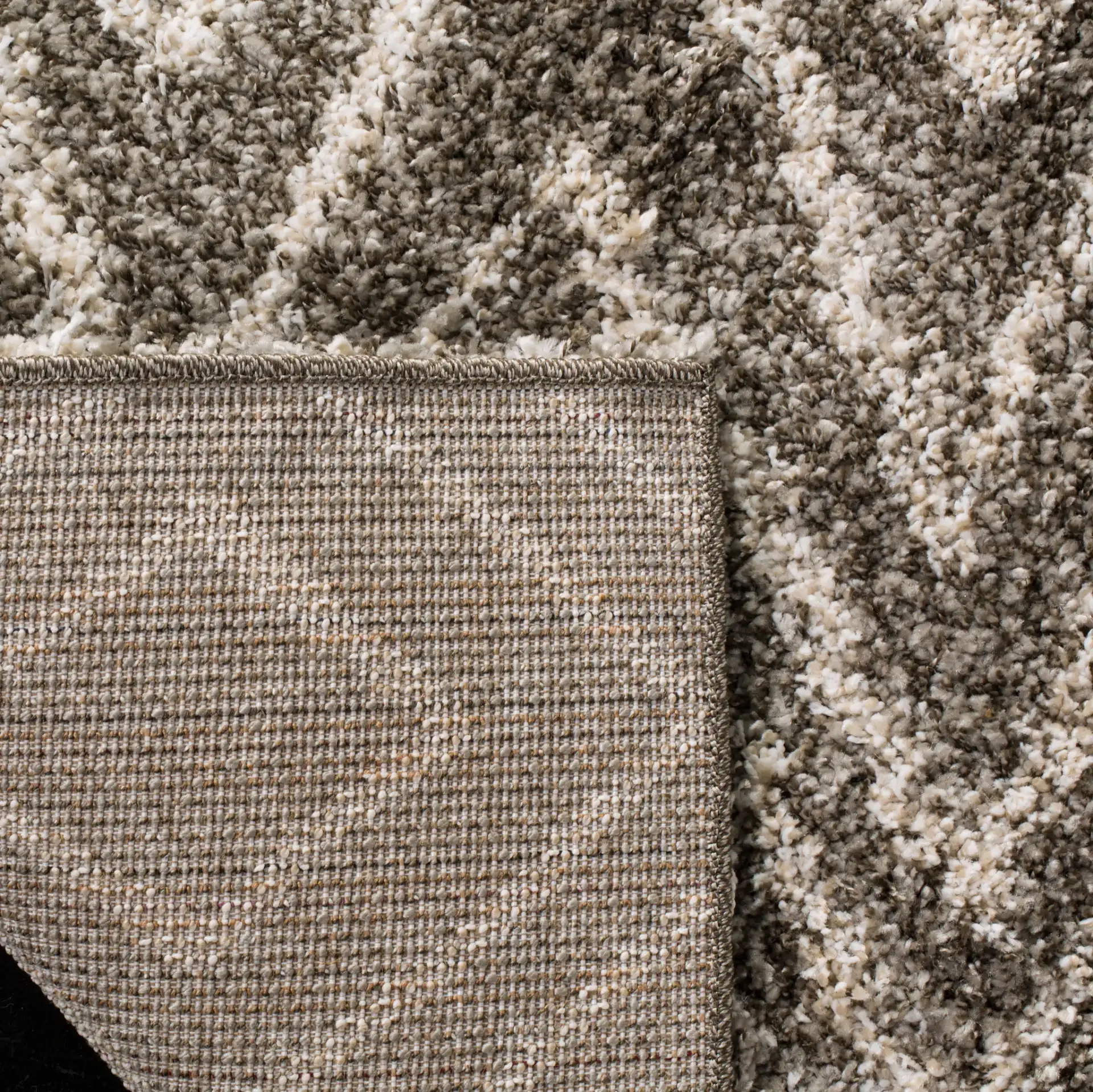 Hudson Nested Diamond Trellis Shag Rug in Gray / Ivory in a styled room