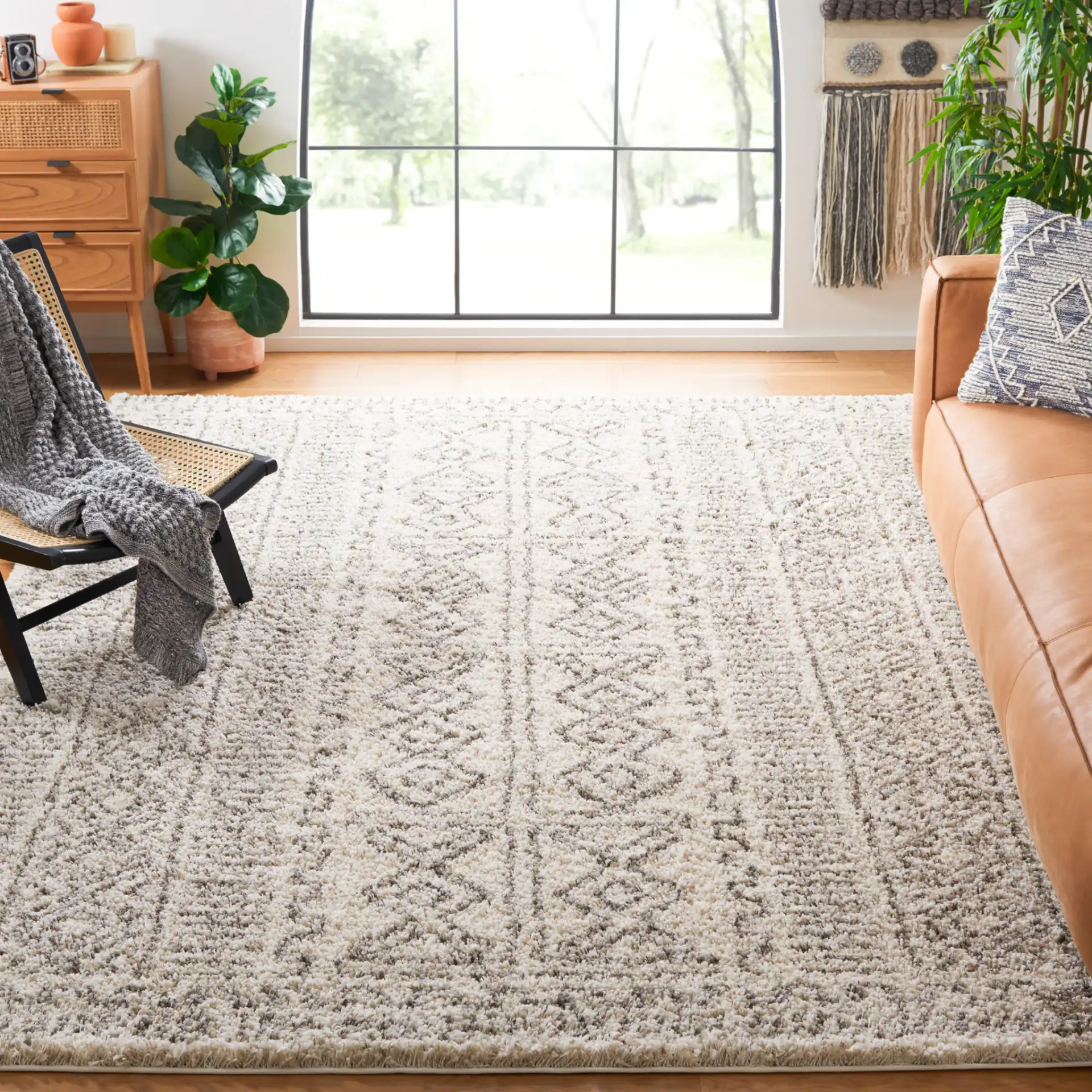 Hudson Banded Diamond Shag Rug in Ivory / Gray in a styled room