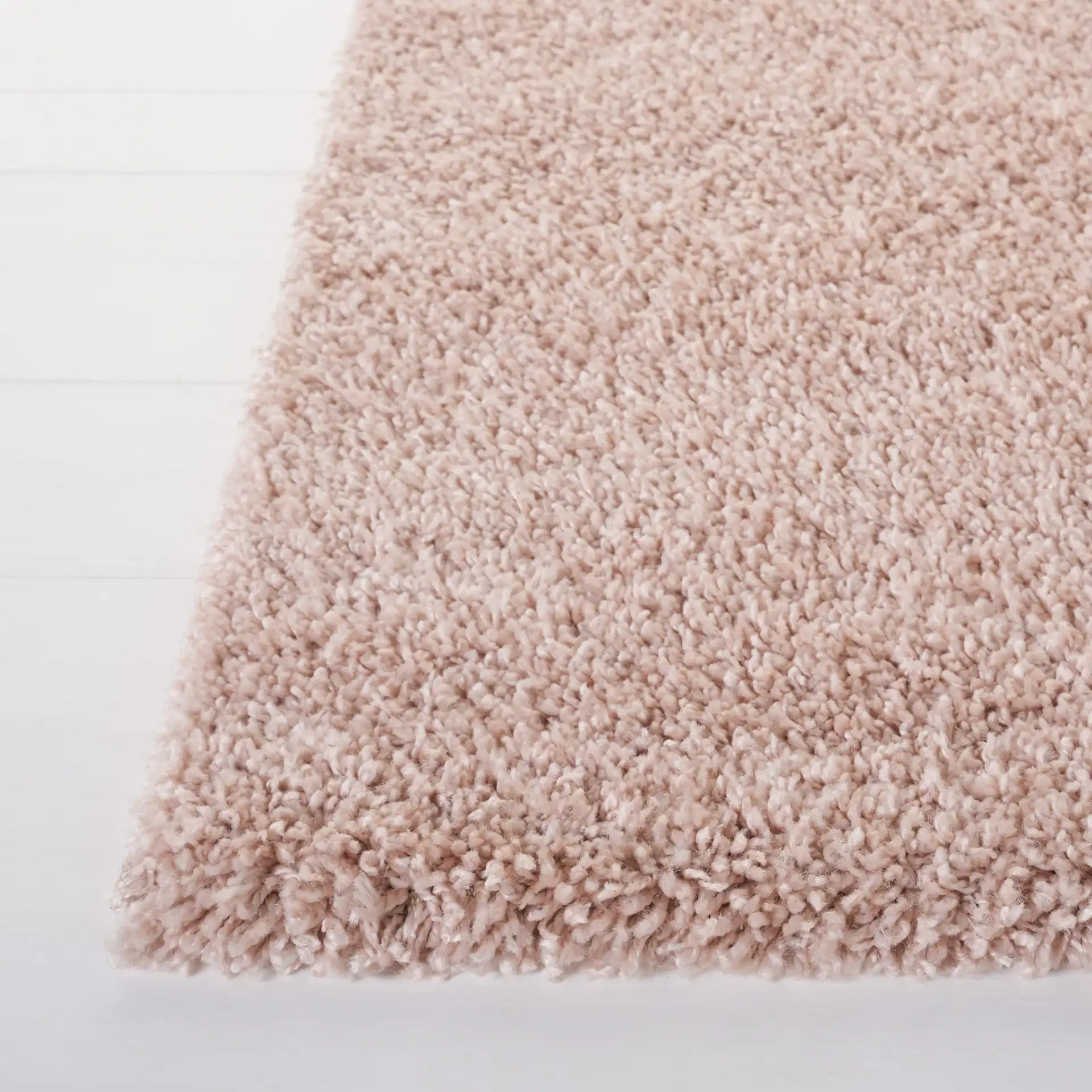 Solo Solid Shag Rug in Beige
