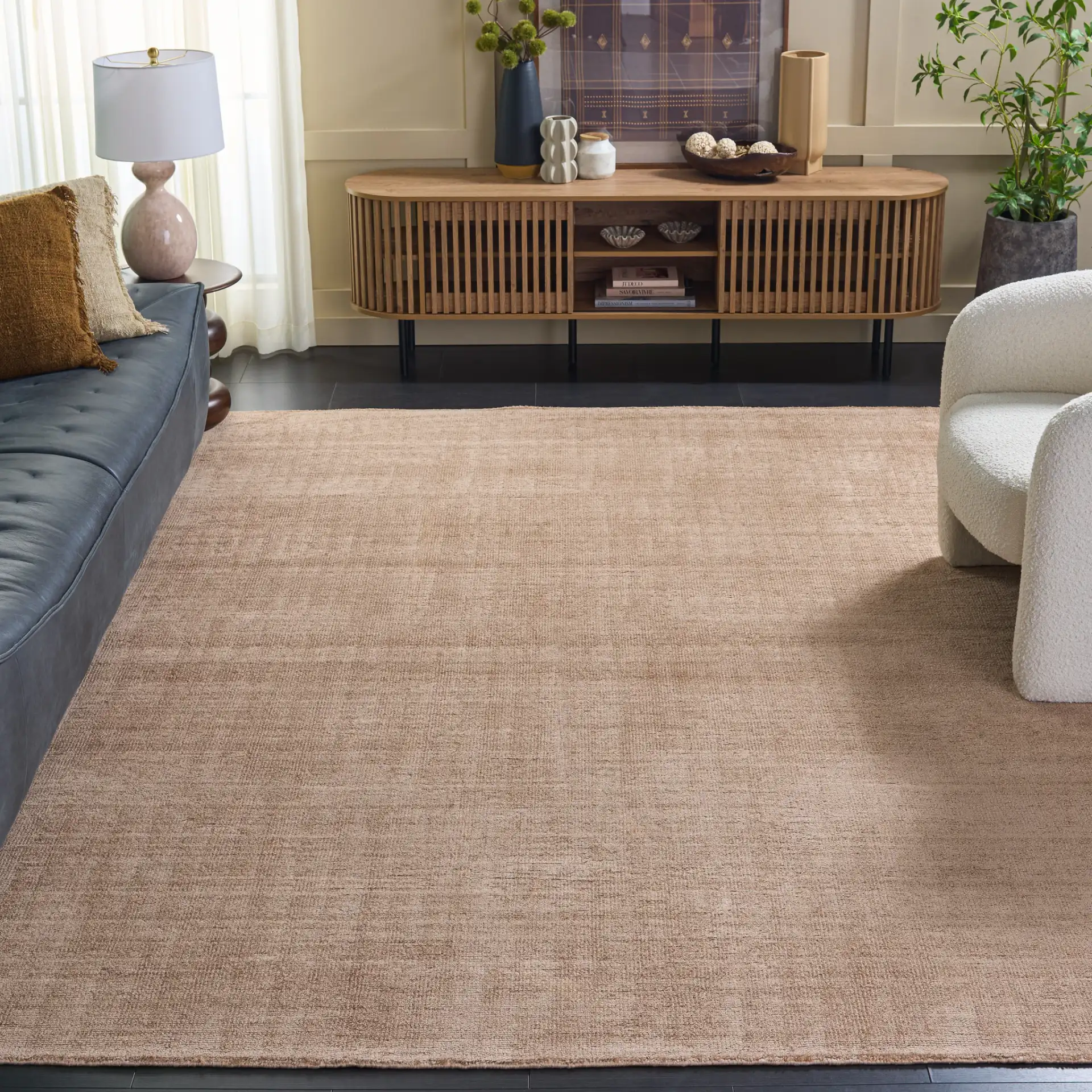 Soho Solid Viscose Rug in Beige / Gold