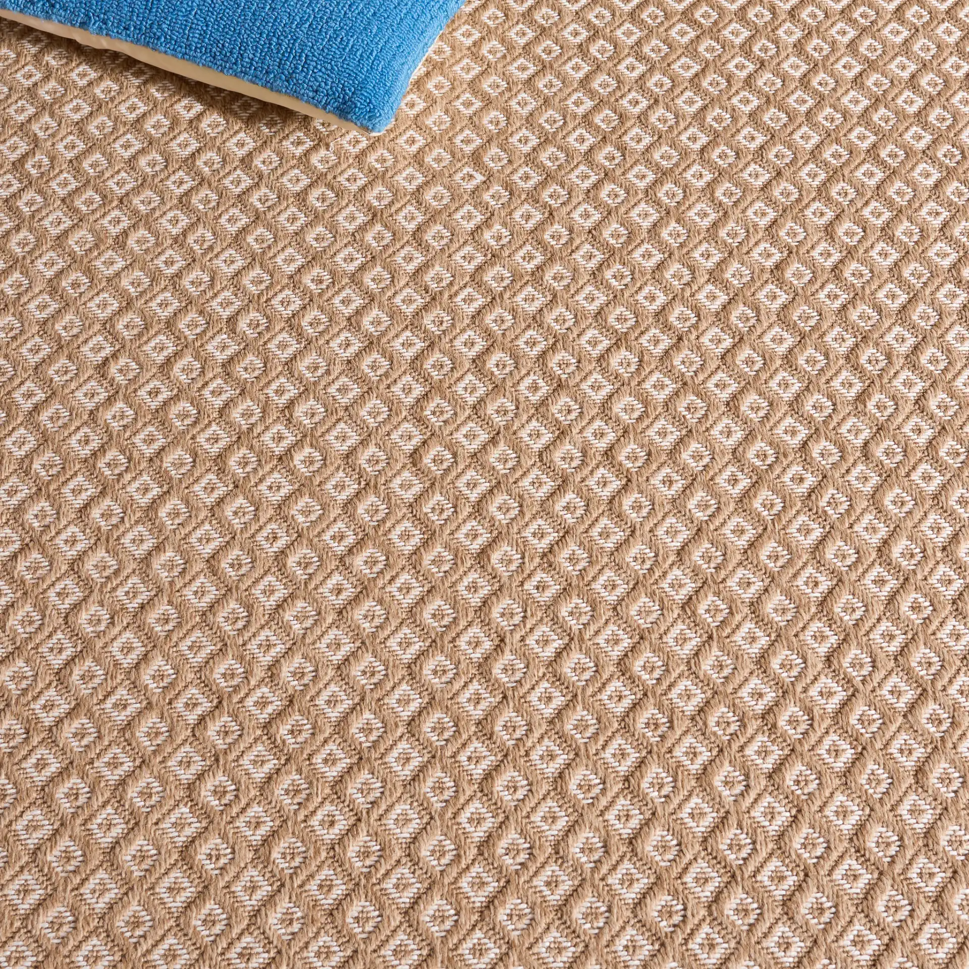 Sisal Performance Nested Diamond Rug in Natural / Ivory in a styled room