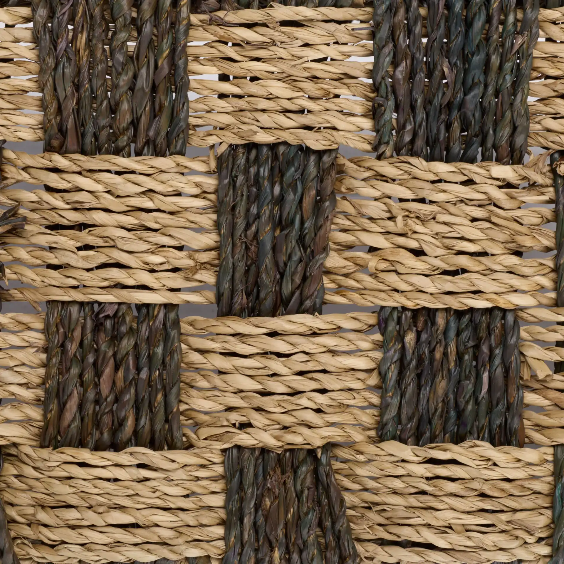 Quinley Basket in Natural / Dark Natural, detail view