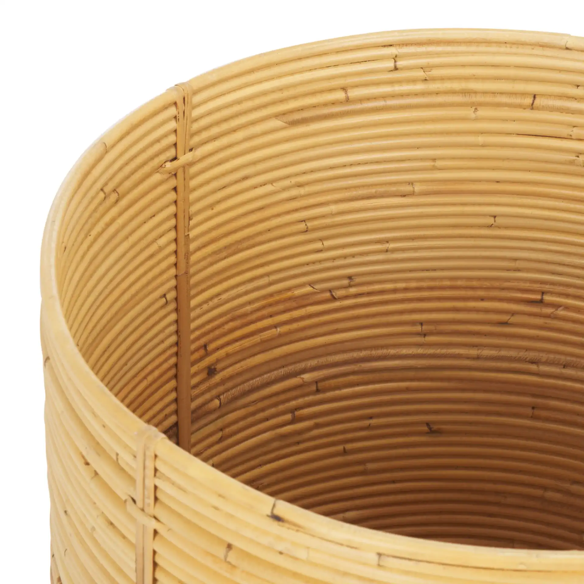 Vali Baskets (Set Of 2) in Natural in a styled room