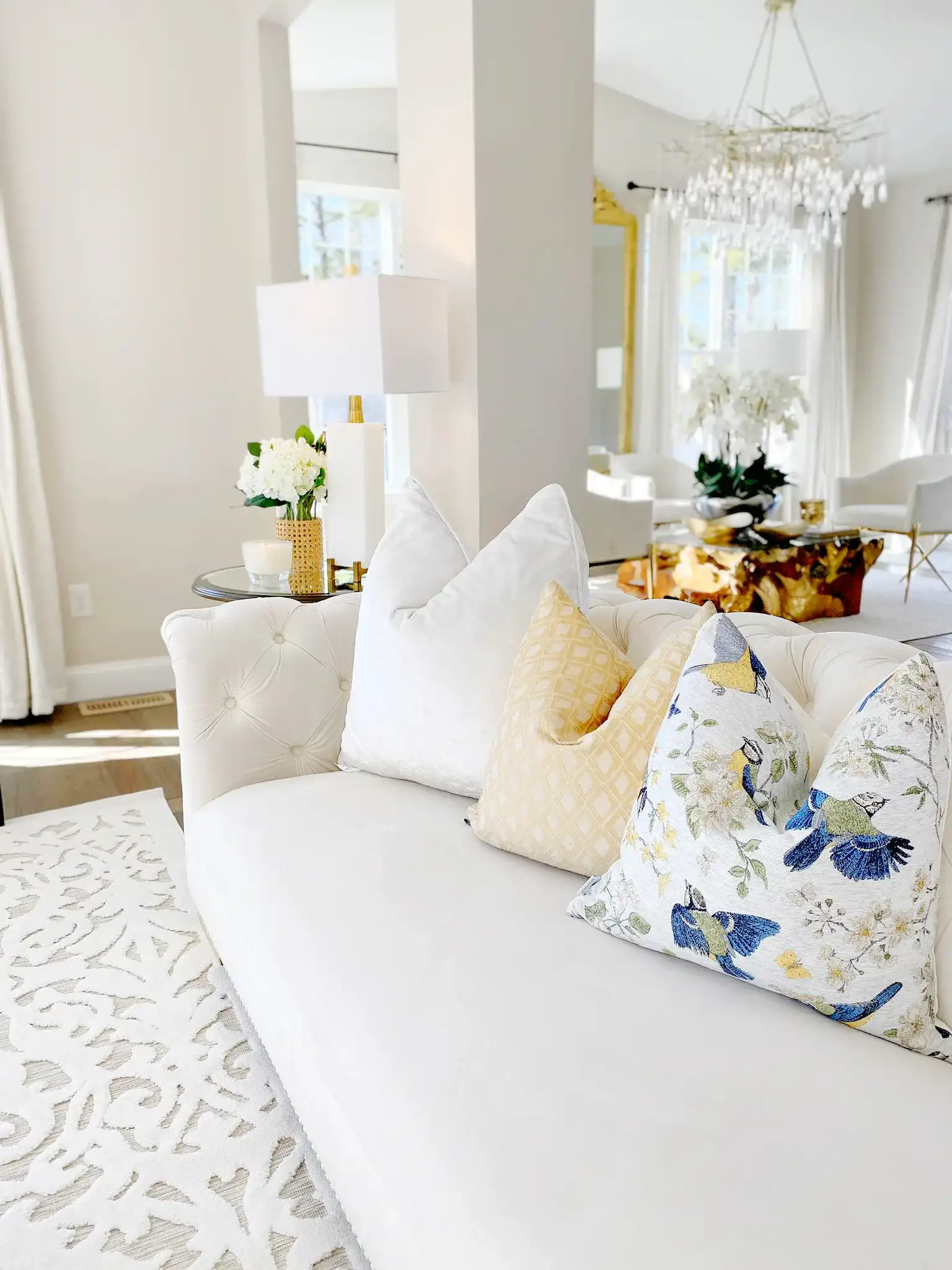 Sloane Alabaster Table Lamp in White / Brass Gold in a styled room