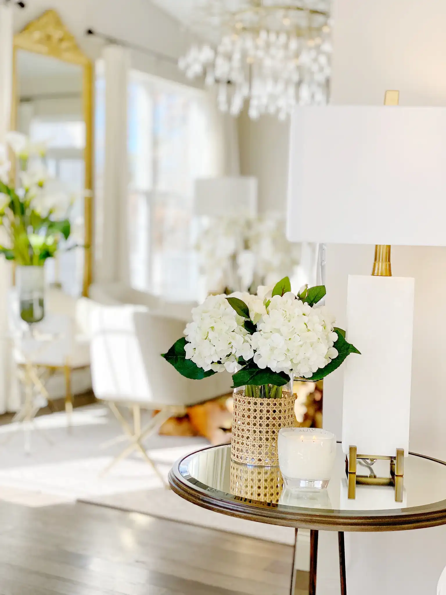 Sloane Alabaster Table Lamp in White / Brass Gold in a styled room