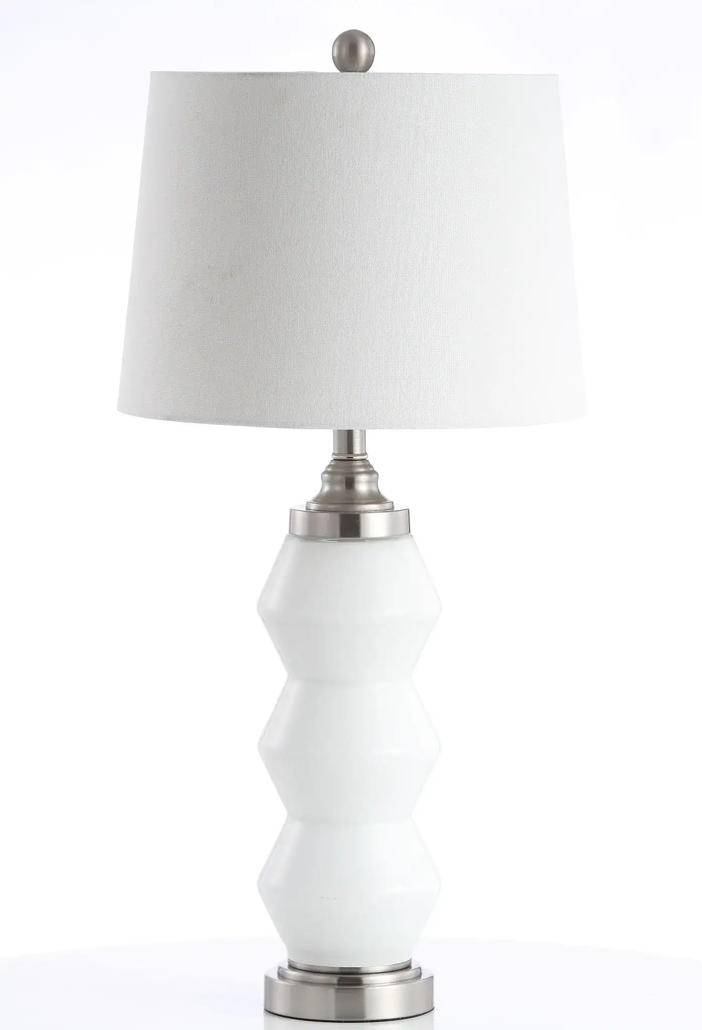 Jayce Table Lamp in White / Silver, detail view
