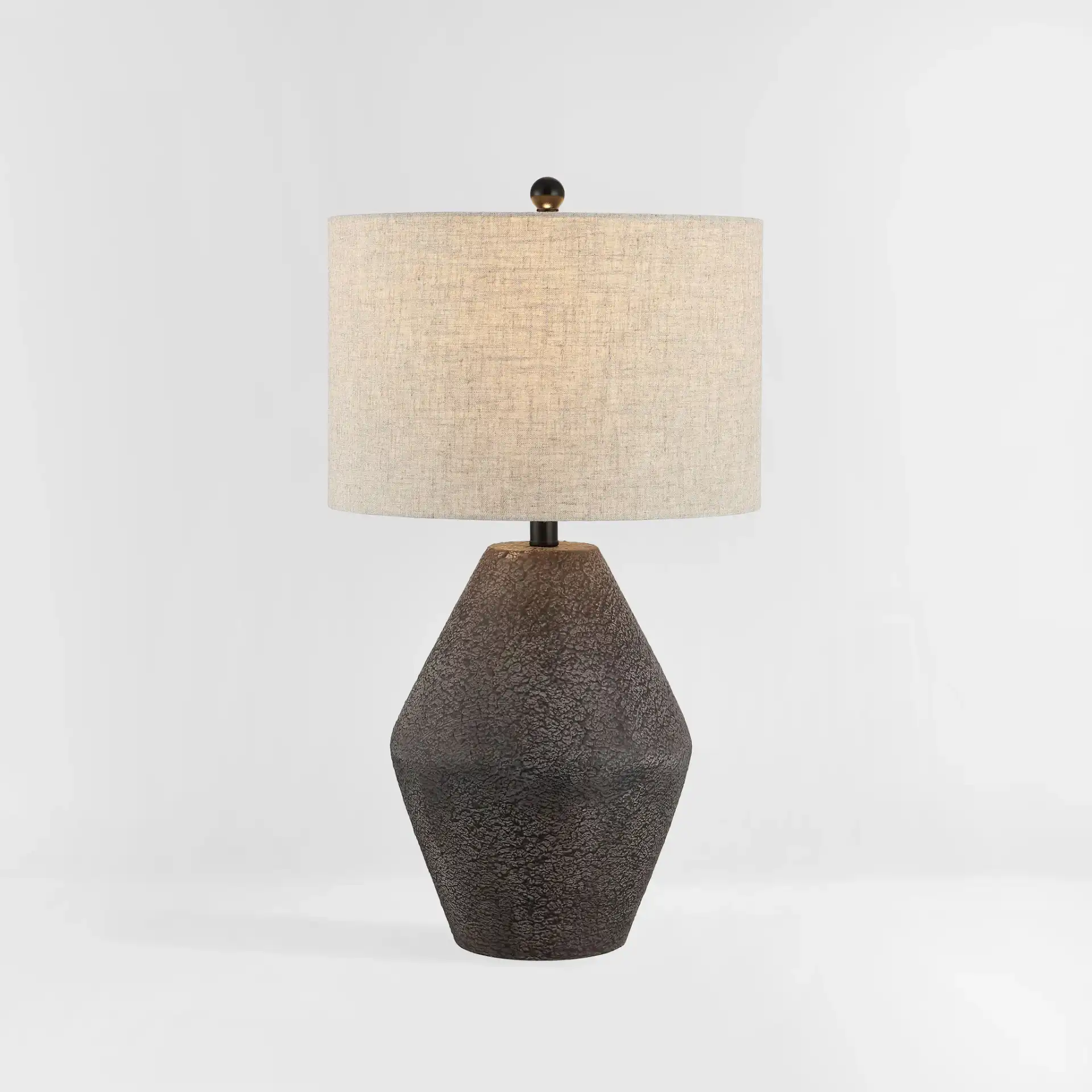 Ersta Table Lamp in Brown, detail view