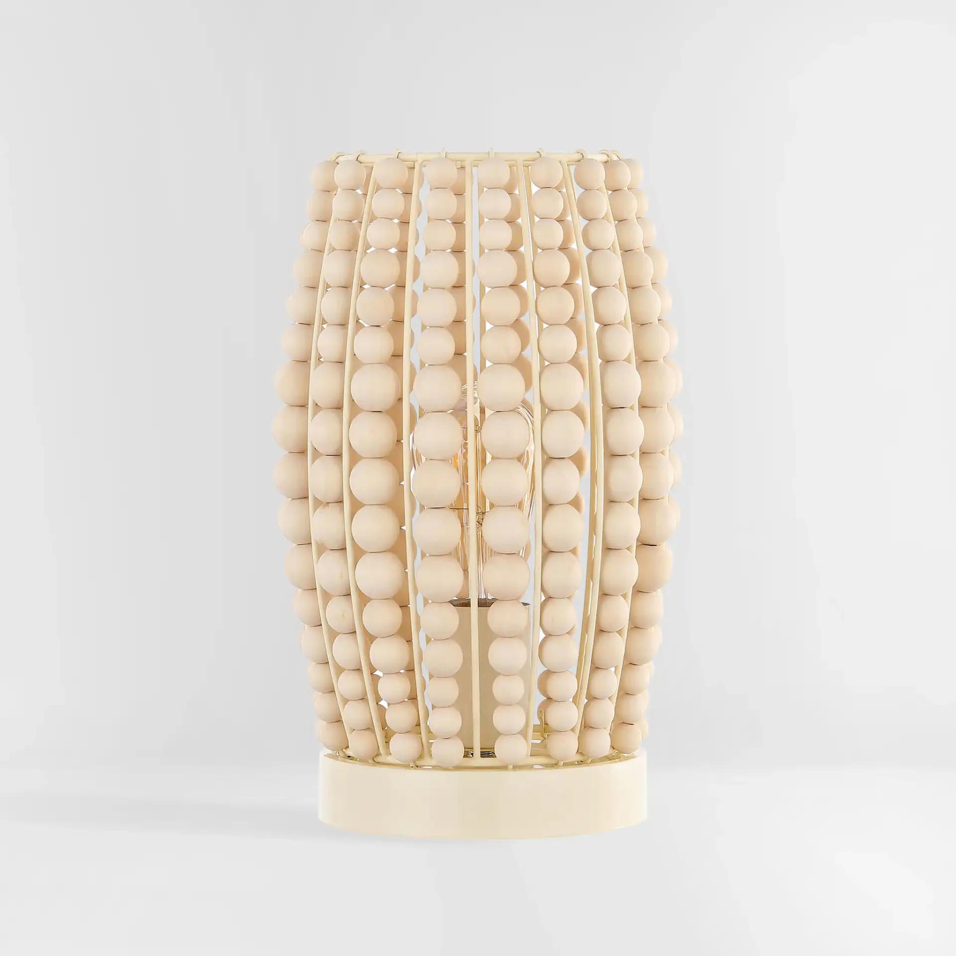Darrow Table Lamp in Cream, detail view