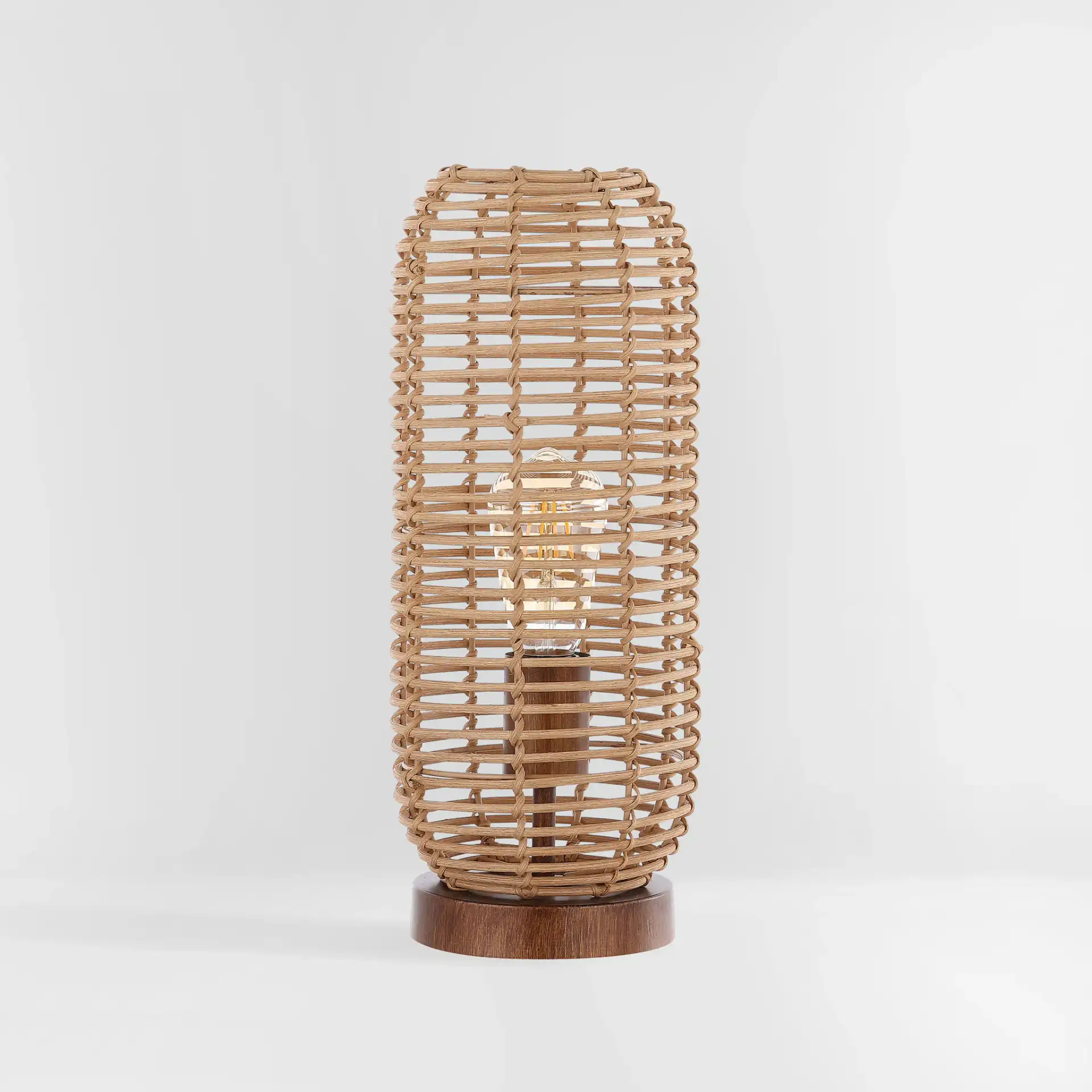 Eveline Table Lamp in Natural, detail view