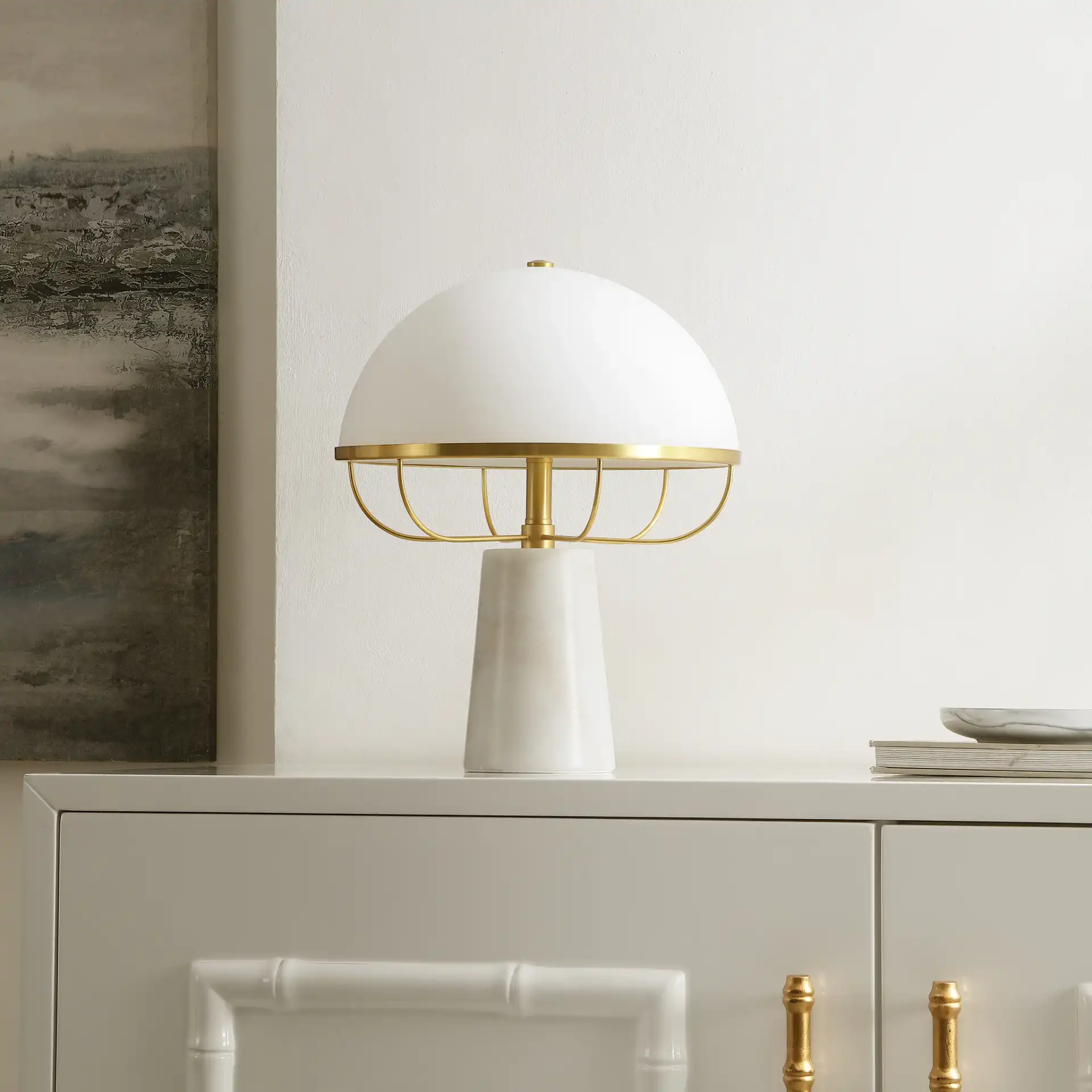 Fraser Table Lamp in White / Brass, detail view