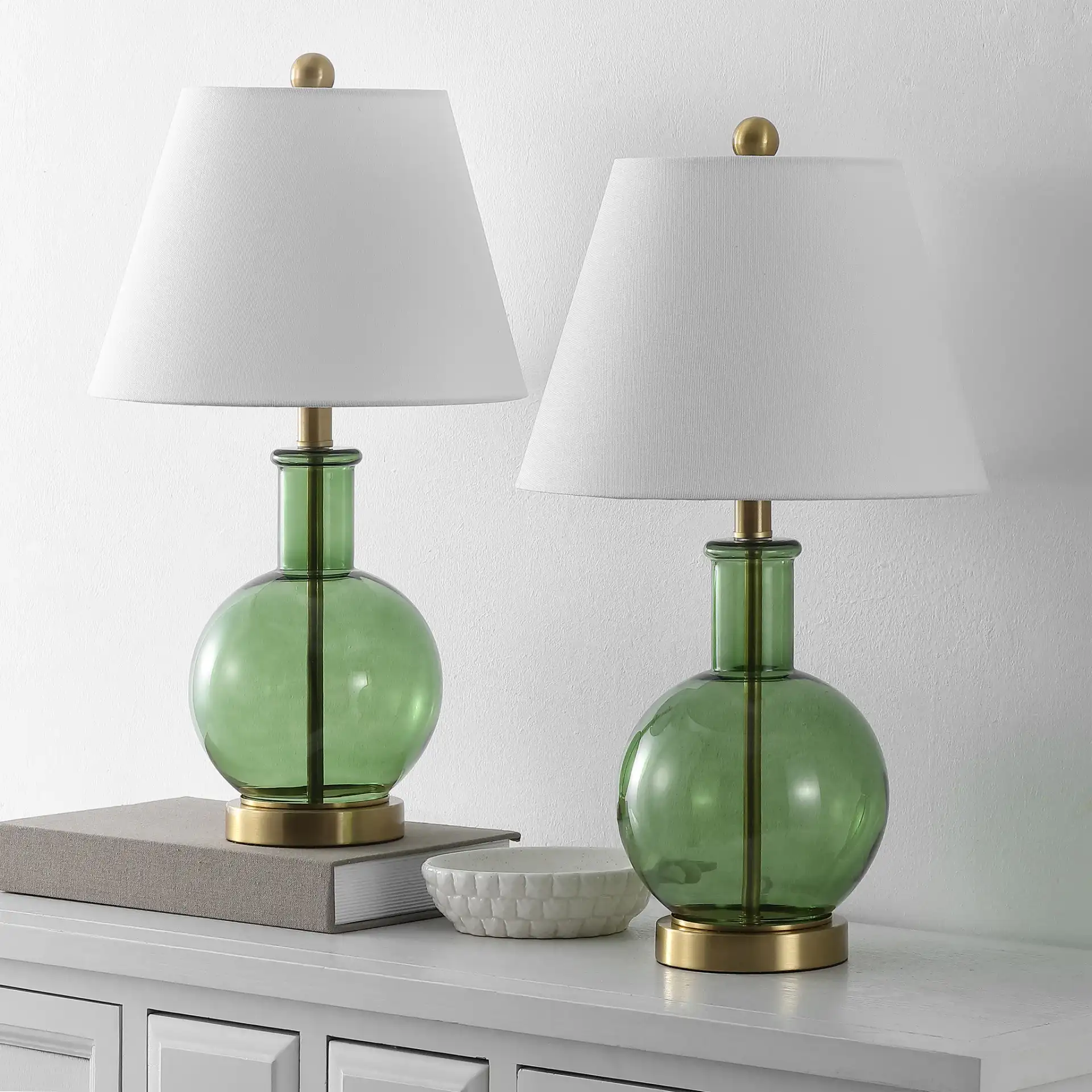 Camelie Table Lamp (Set Of 2) in Green / Brass in a styled room