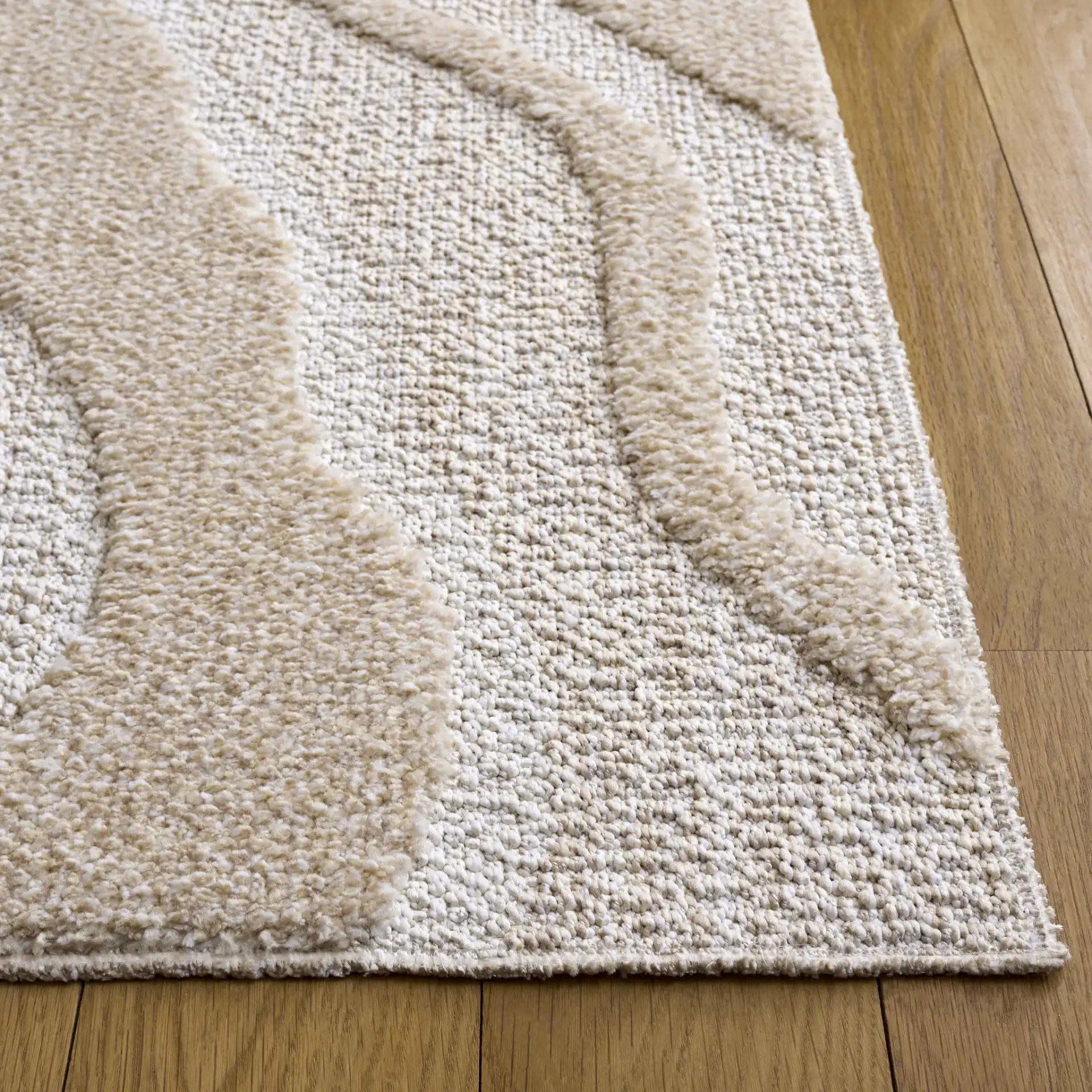 Trends Modern Wave Rug in Beige / Ivory in a styled room