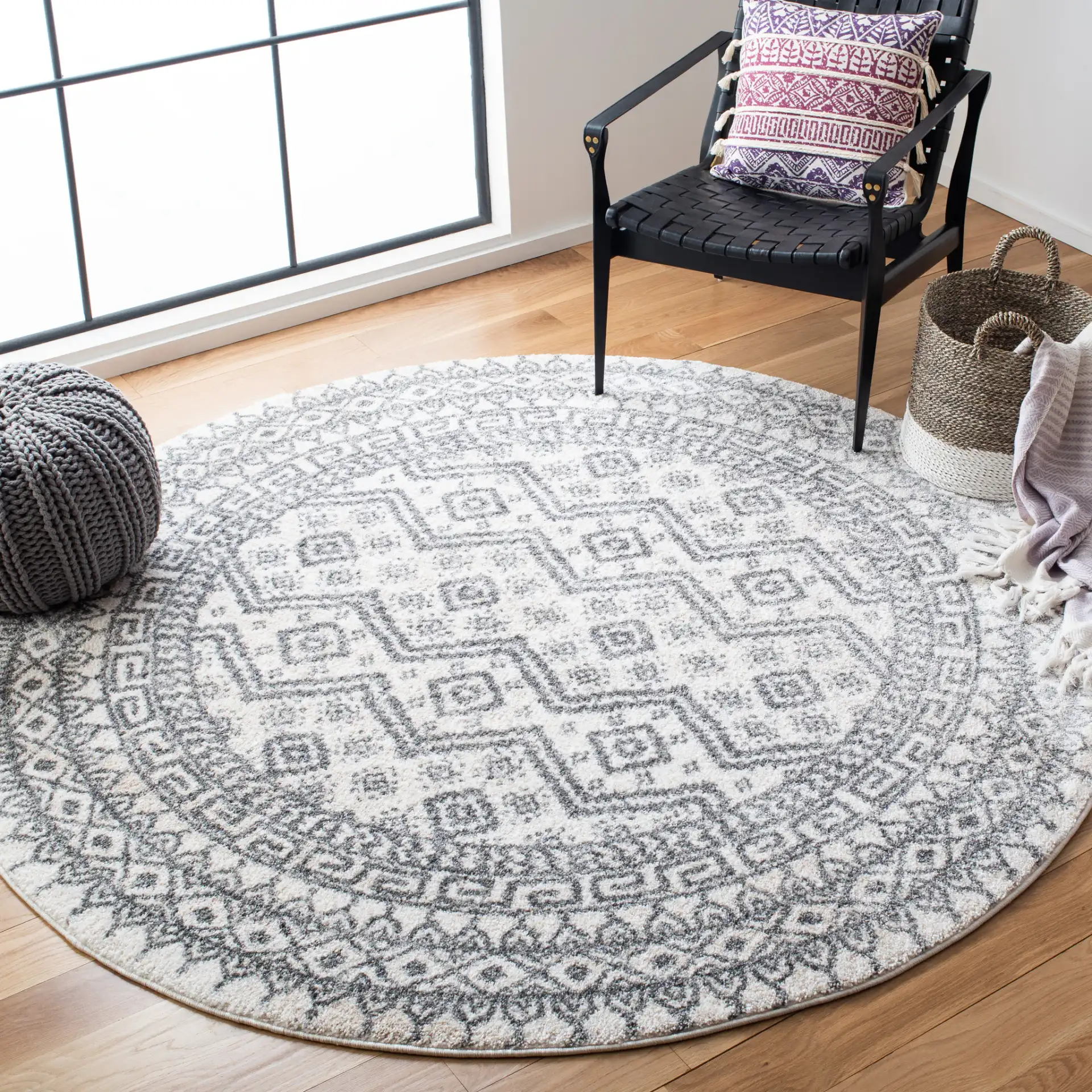 Tunisia Banded Diamond Rug in Ivory / Black in a styled room