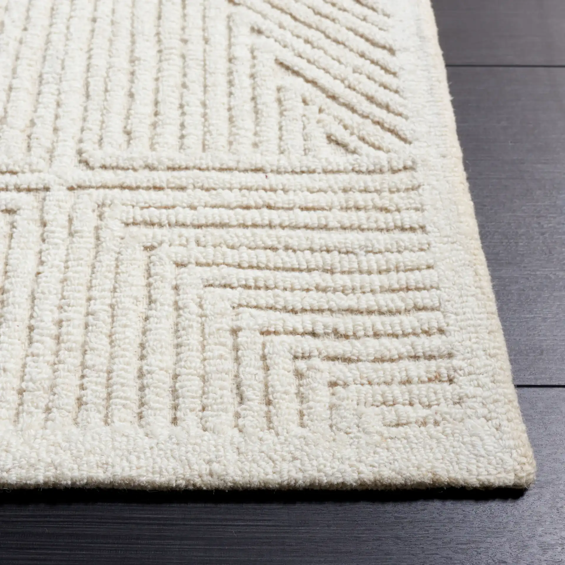 Textural Triangle Grid Hand-Tufted Wool Rug in Ivory in a styled room