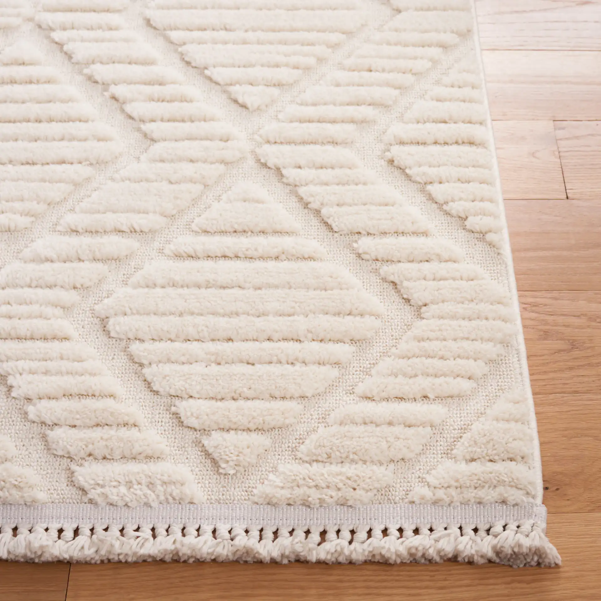 Urban Textured Diamond Rug in Ivory in a styled room