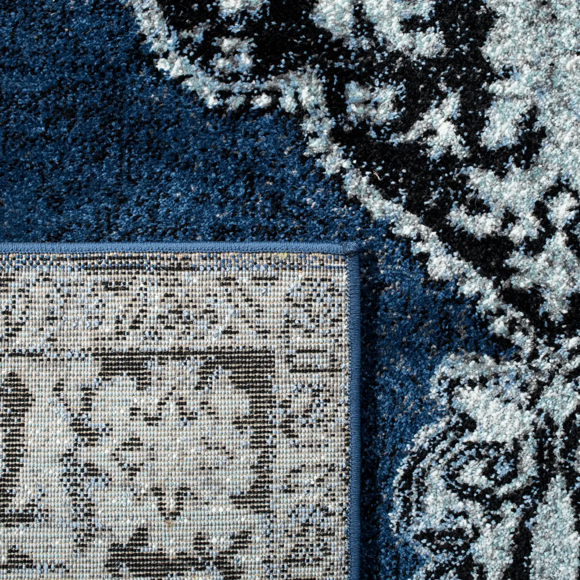 Vintage Hamadan Floral Medallion Rug in Blue / Gray in a styled room