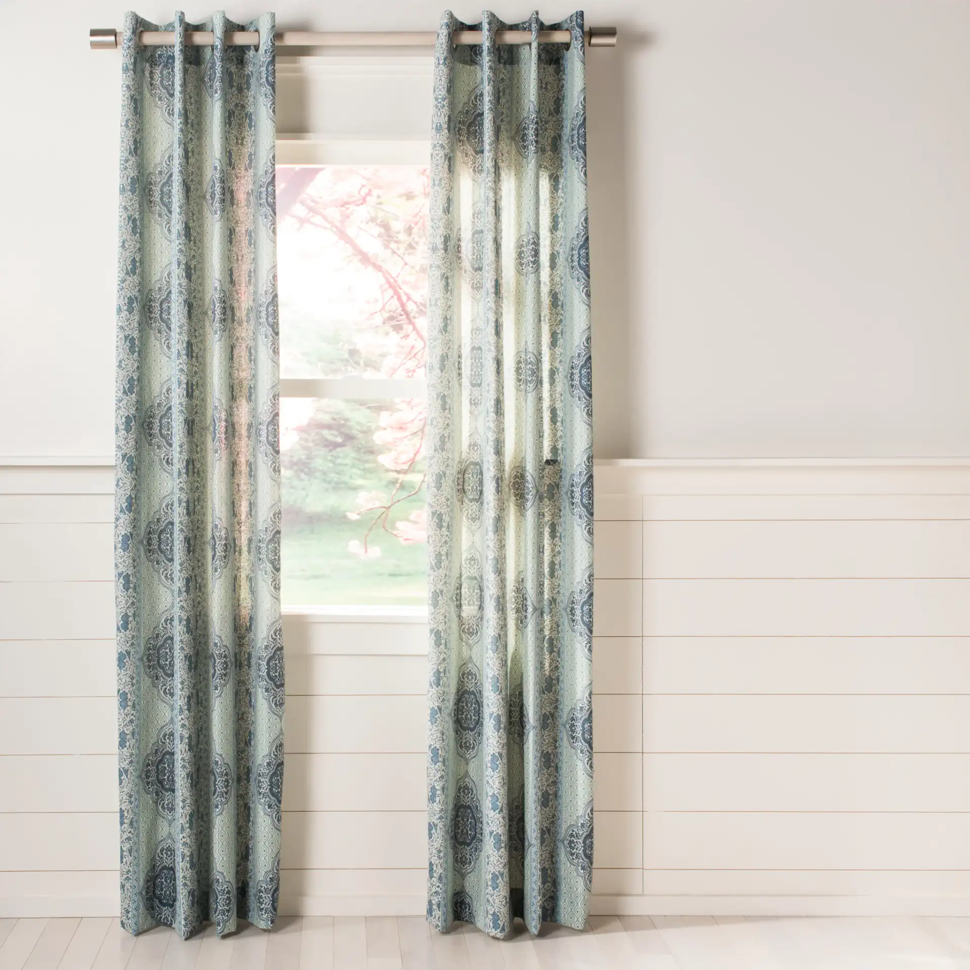 Florina Window Panel in Blue, detail view
