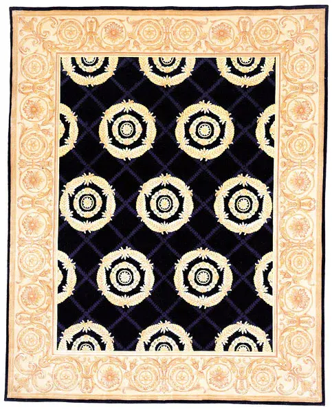 Florence Wreath Lattice Hand-Knotted Wool Rug