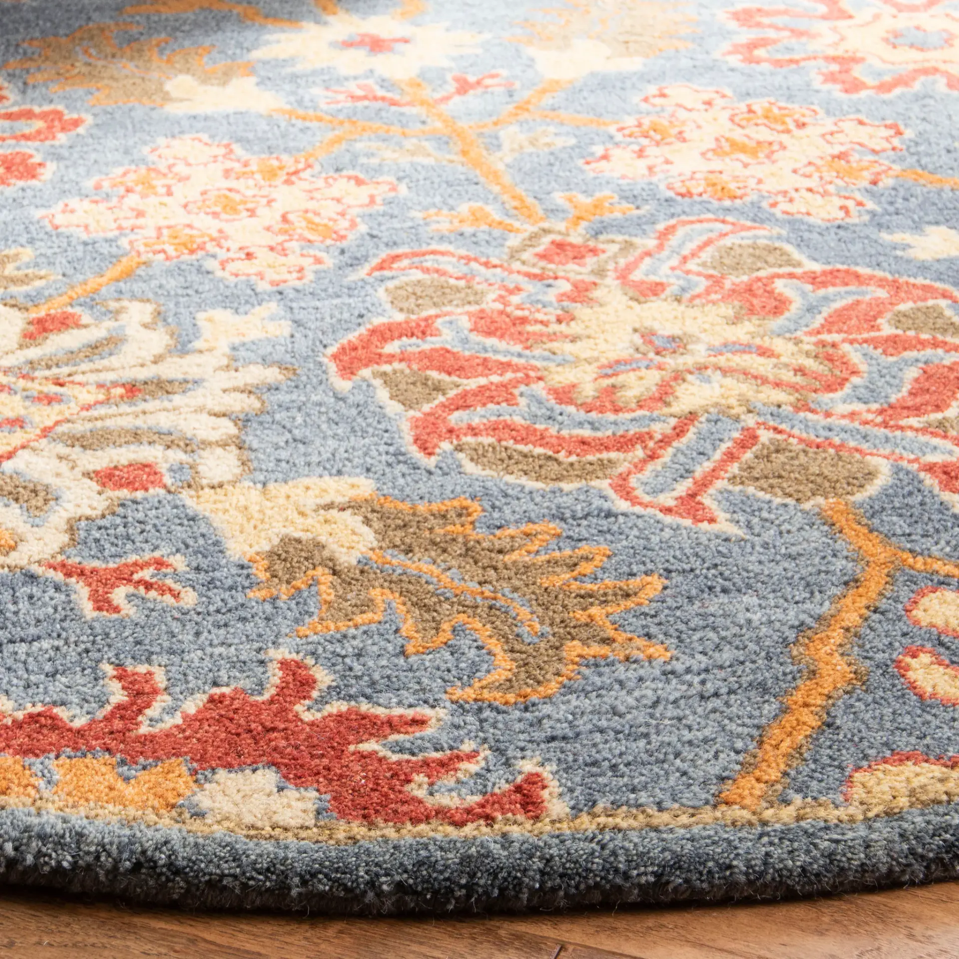 Heritage Palmette Cross Trellis Hand-Tufted Wool Rug