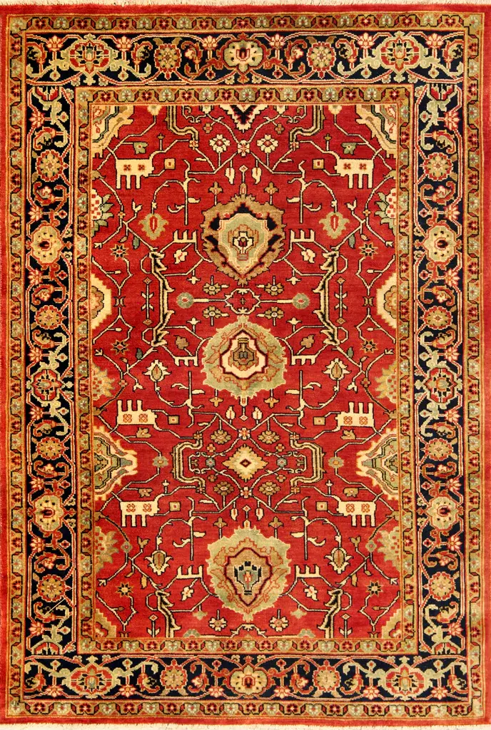 Heriz Classic Medallion Bordered Hand-Knotted Wool Rug