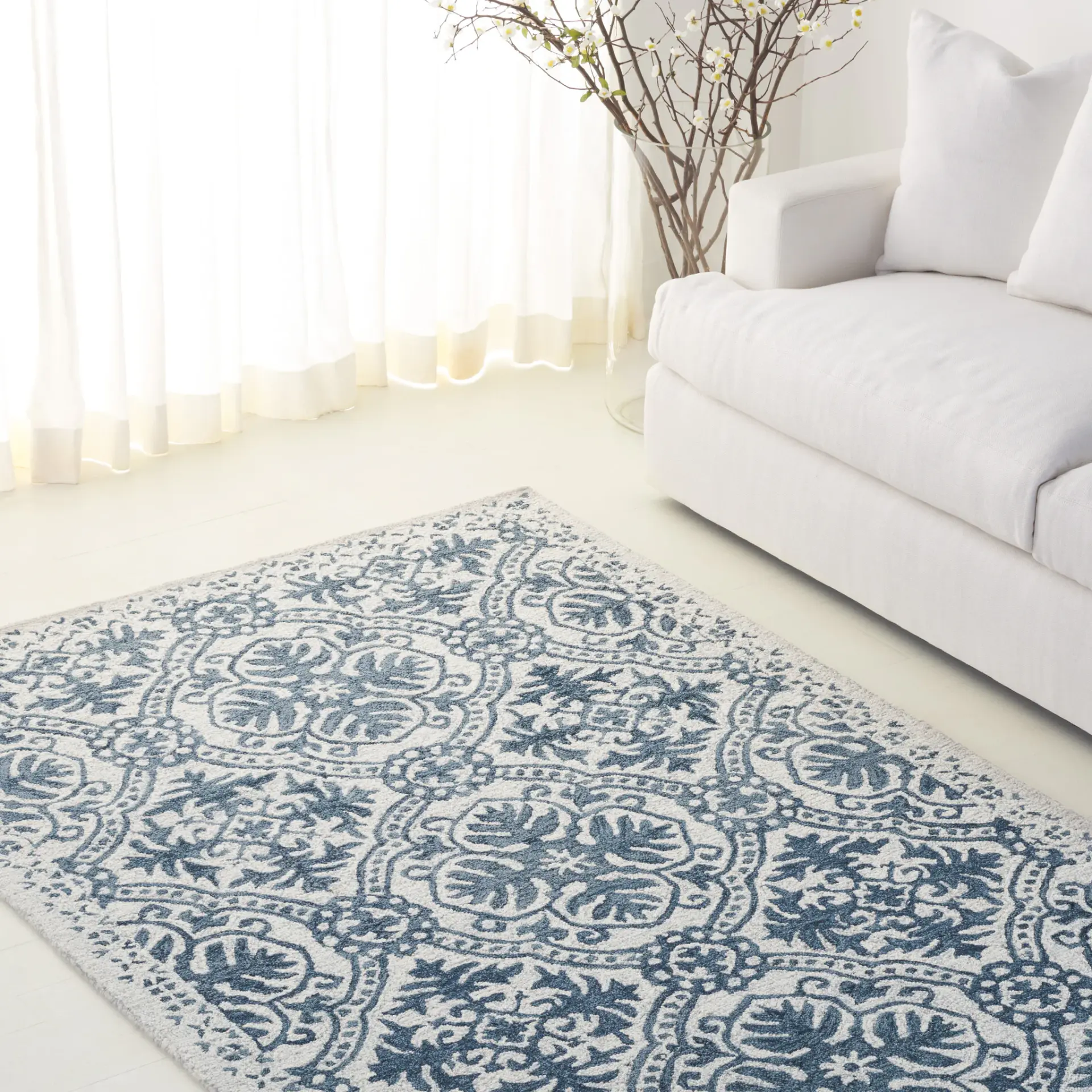 Lauren Ralph Lauren Nina Hand-Tufted Wool Rug