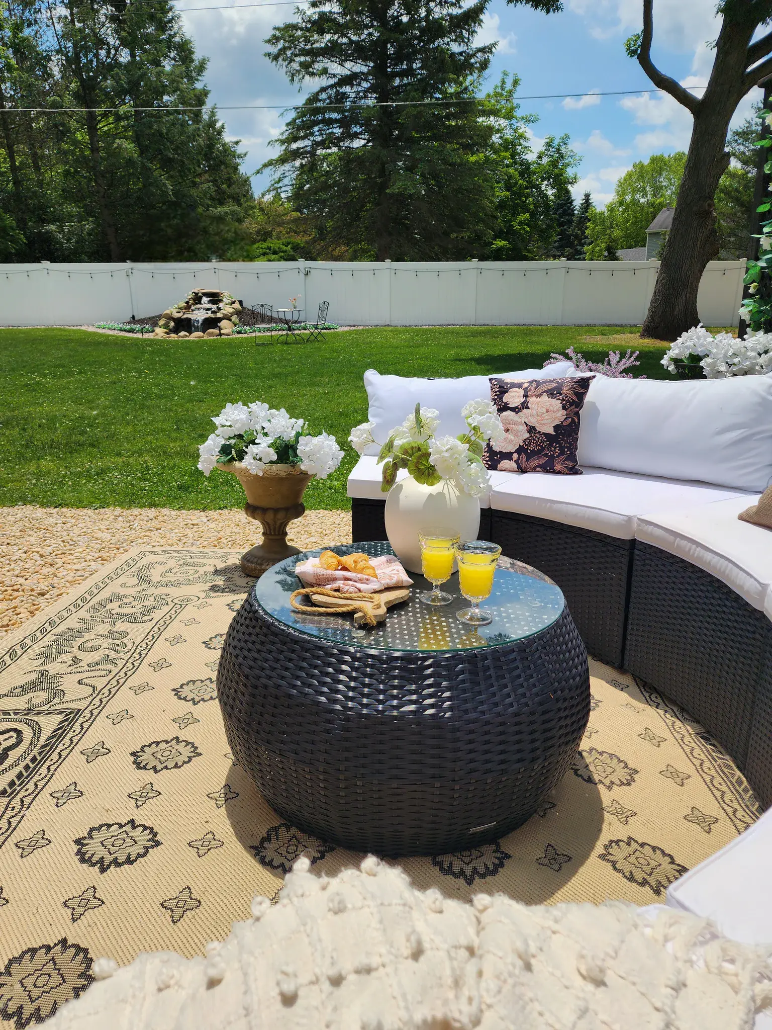 Jesvita Five-Piece Living Set