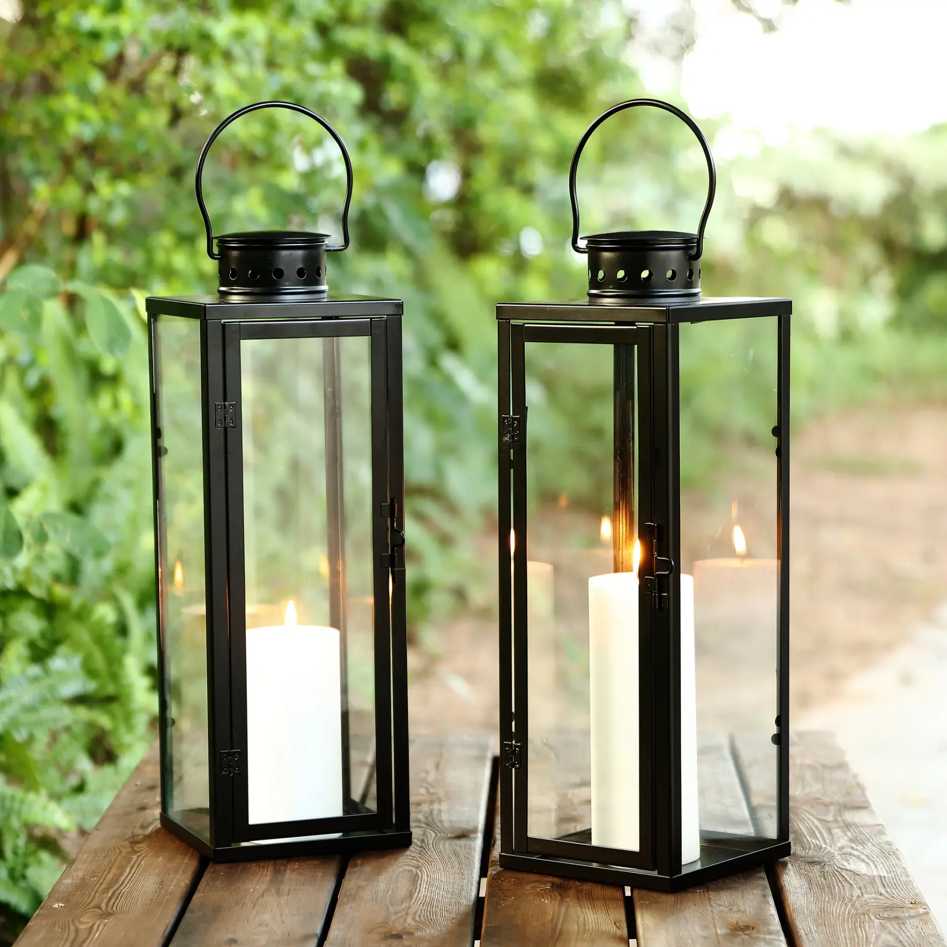 Lorient Outdoor Lantern (Set of 2)