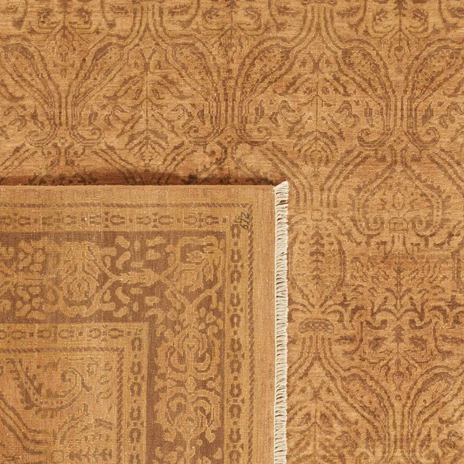 Polonaise Traditional Paisley Hand-Knotted Rug