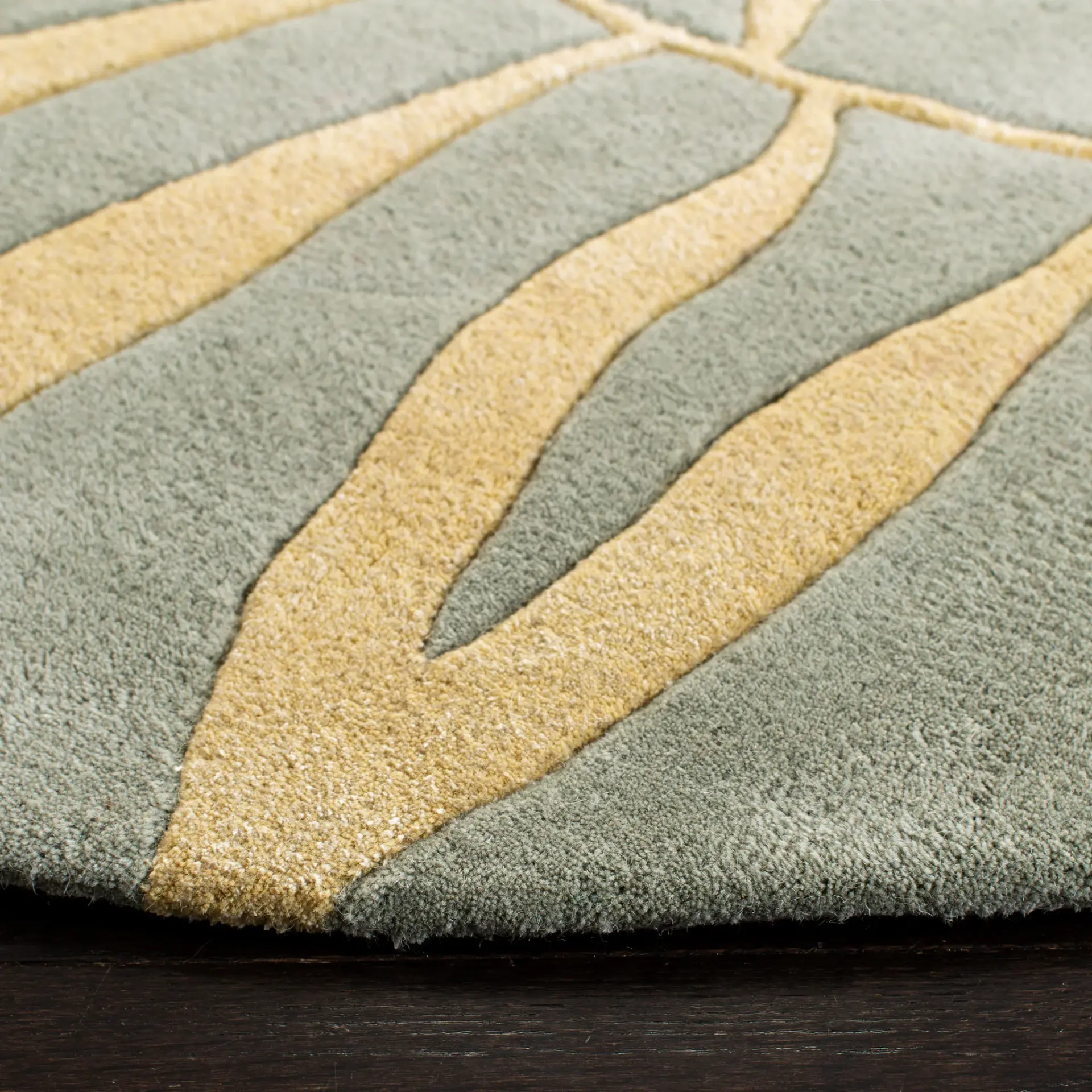 Soho Palm Leaf Hand-Tufted Wool Rug