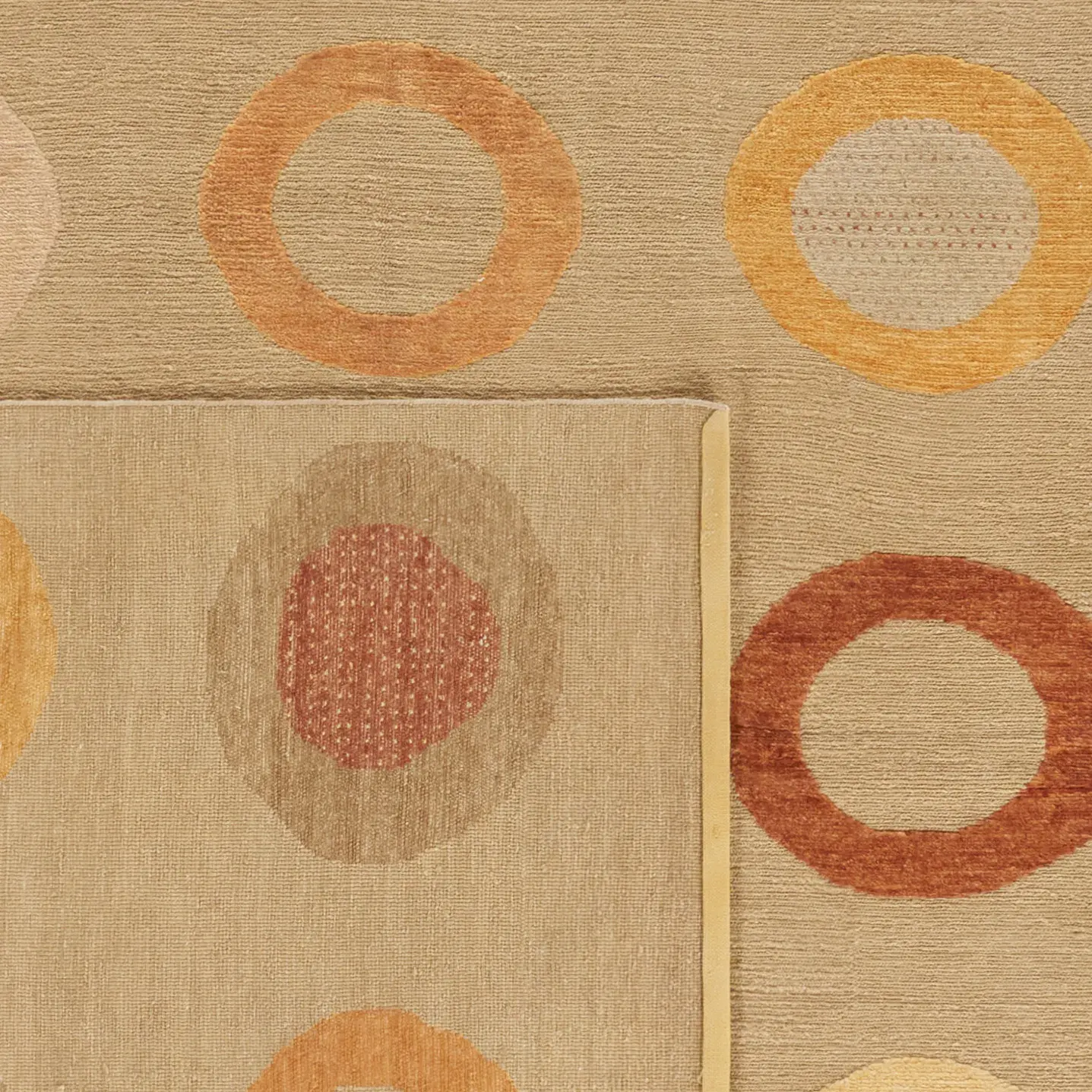 Santa Fe Scattered Circles Hand-Knotted Wool Rug