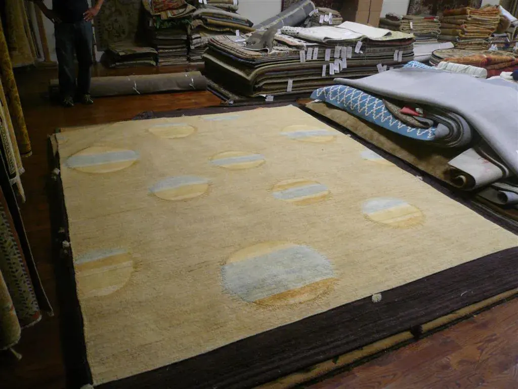 Santa Fe Polka Dot Hand-Knotted Wool Rug